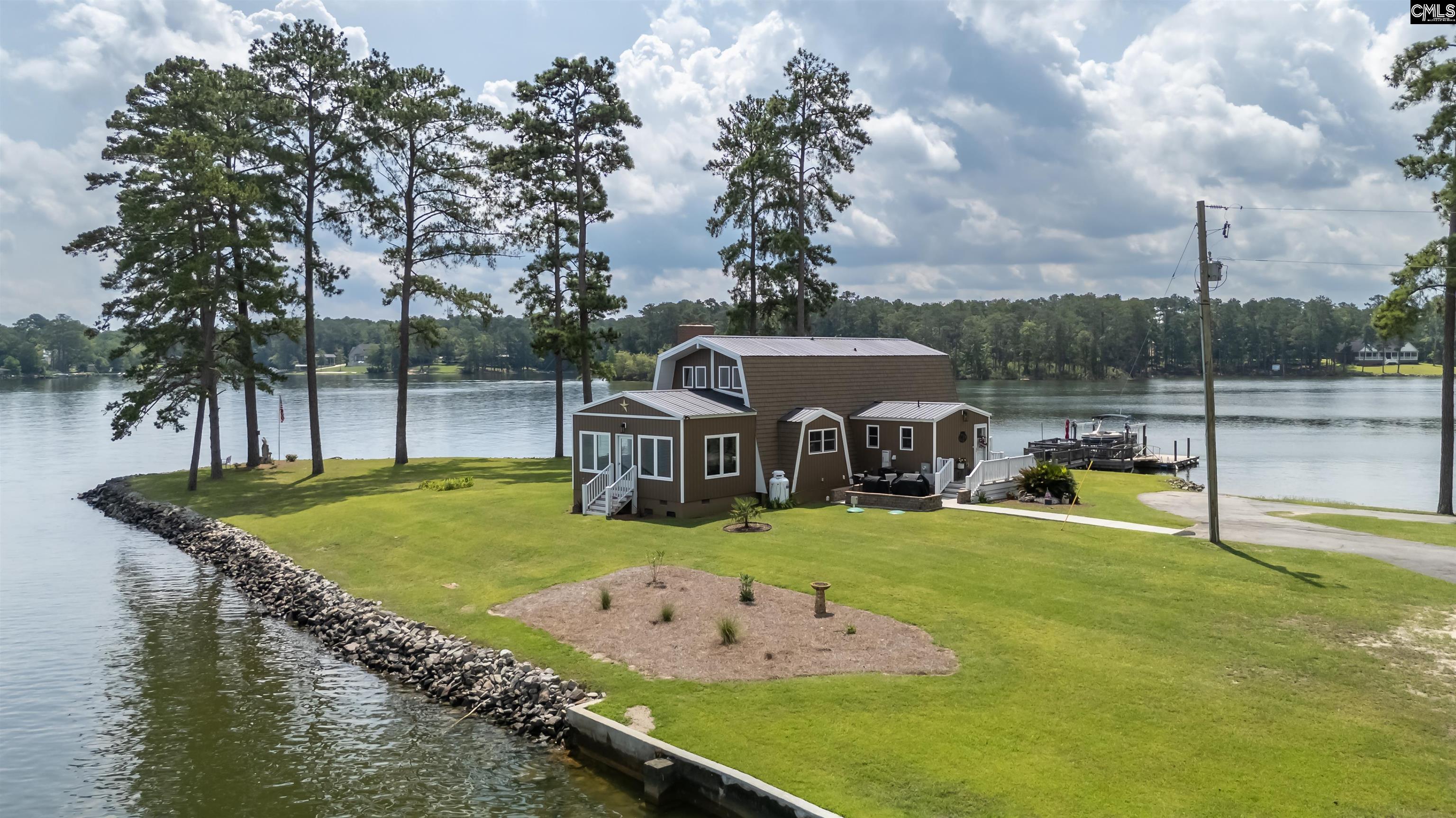 675 E Point Drive