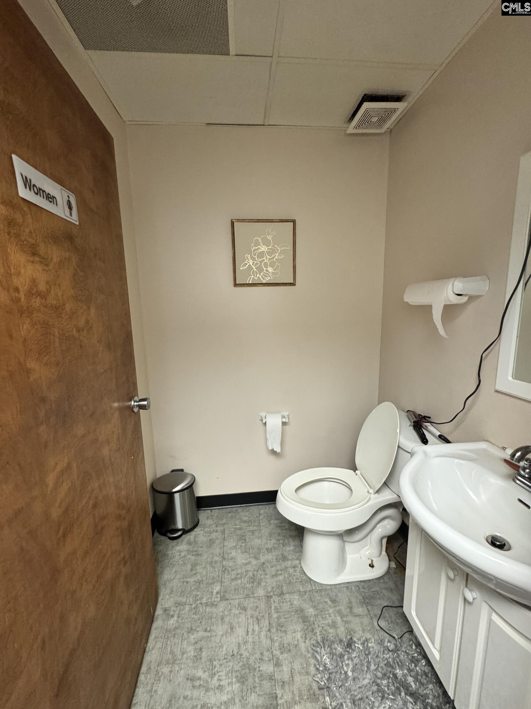 130 Wing Hill Drive SUITE B