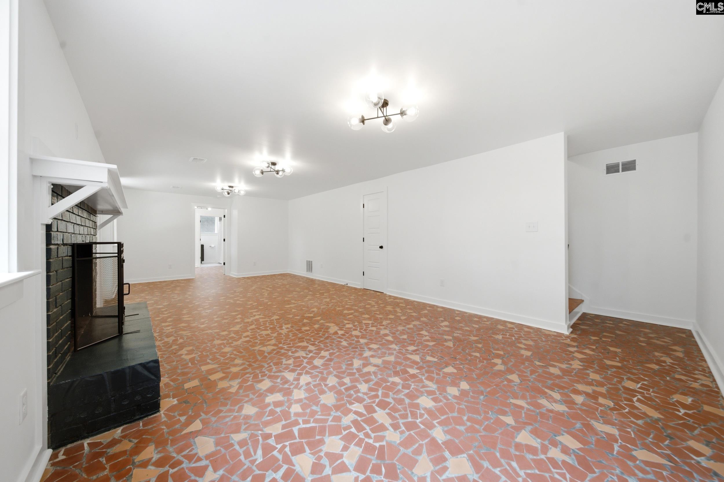 4523 Oakwood Drive