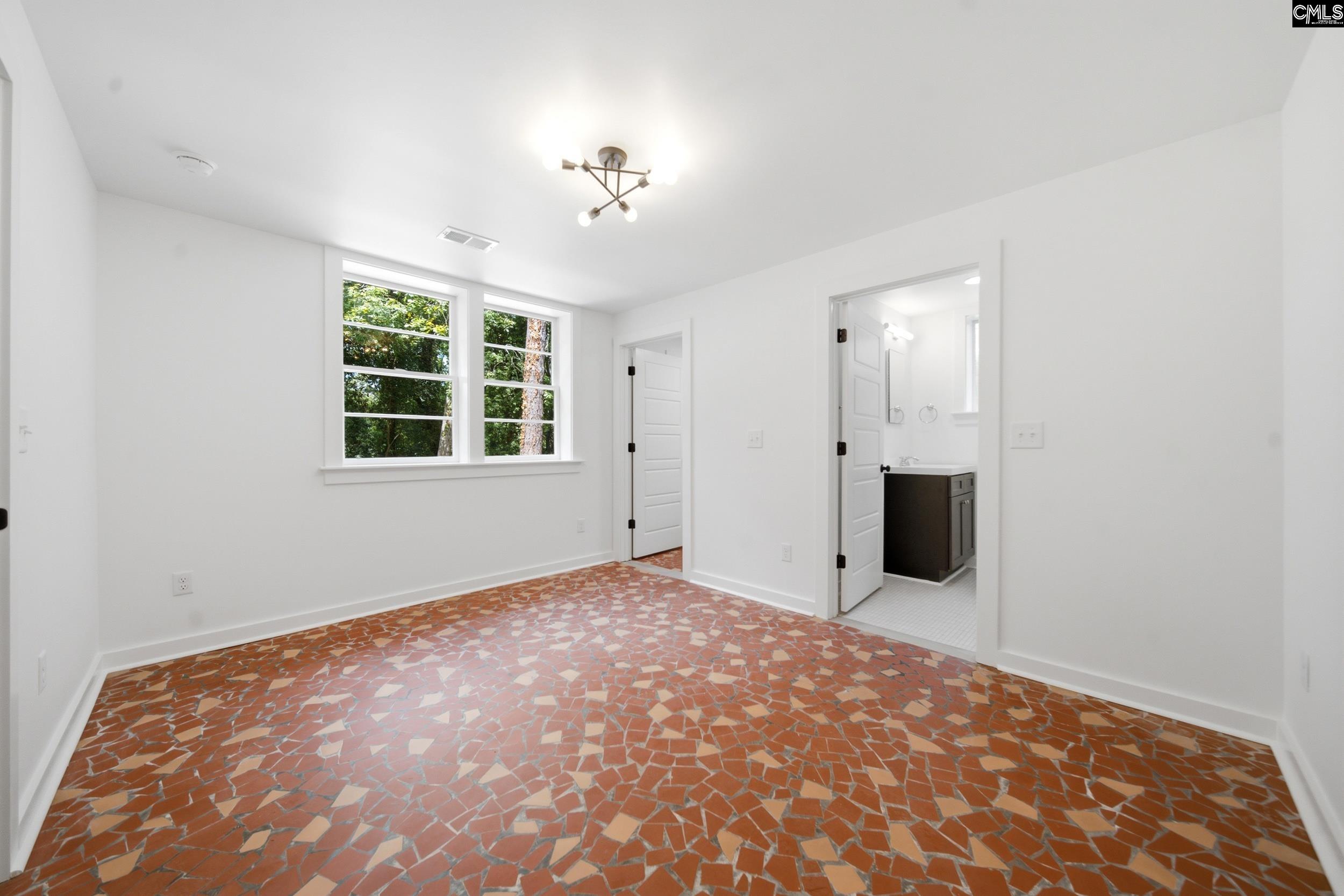 4523 Oakwood Drive
