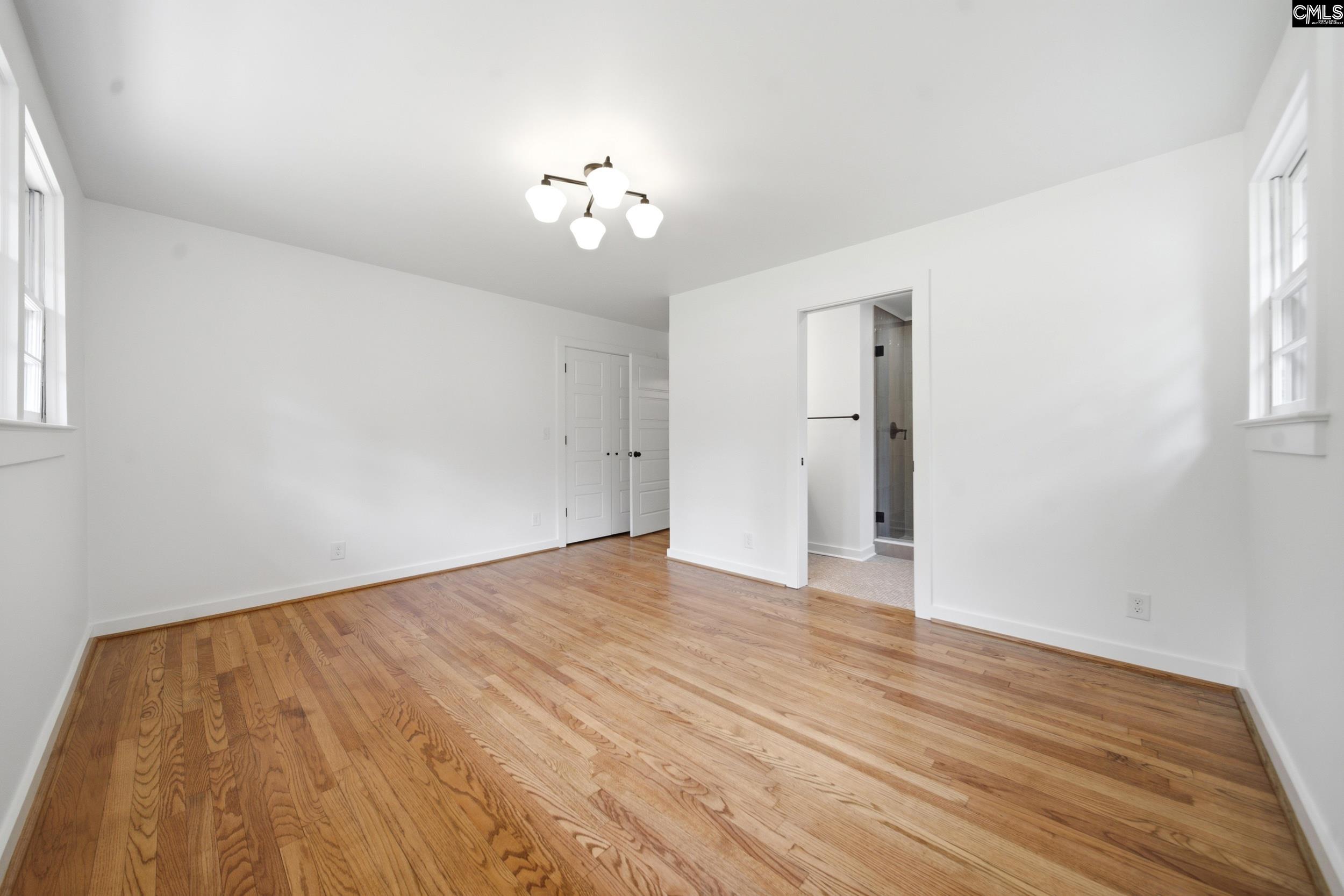 4523 Oakwood Drive