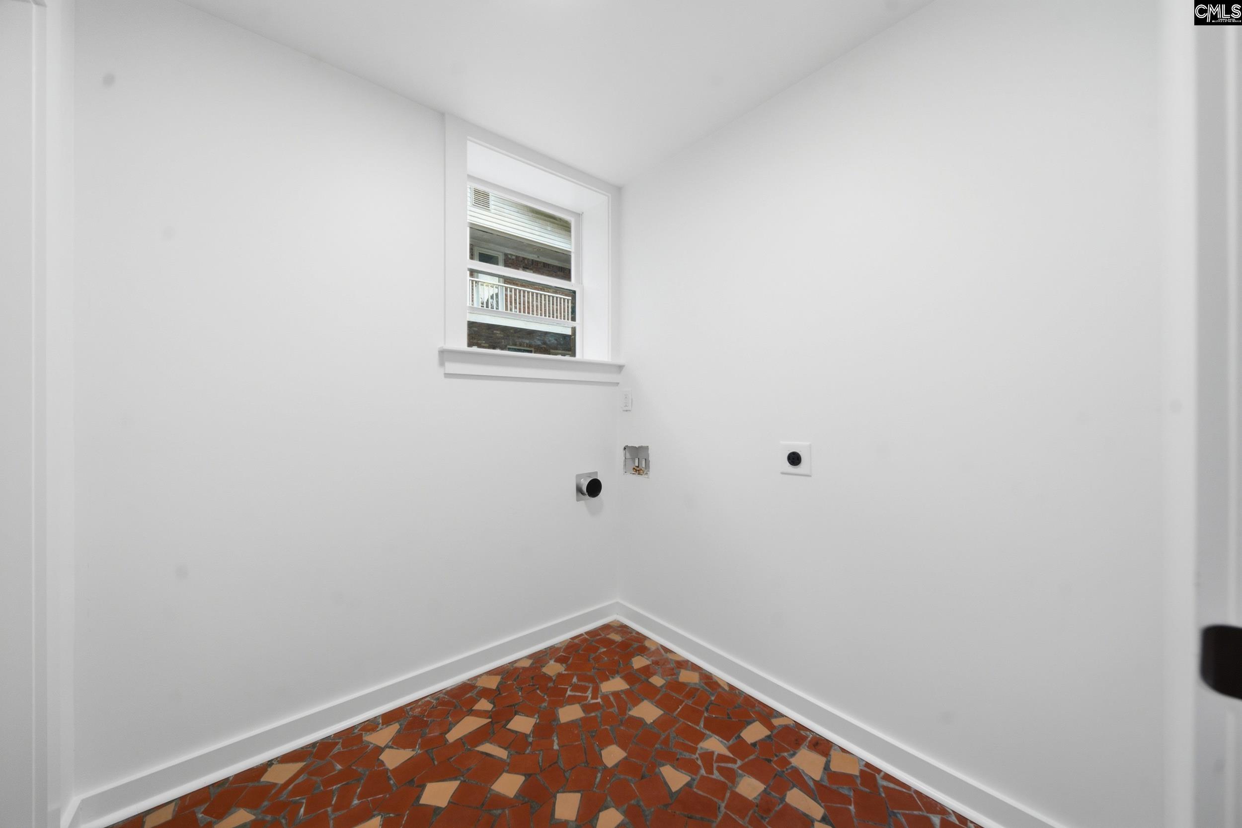 4523 Oakwood Drive
