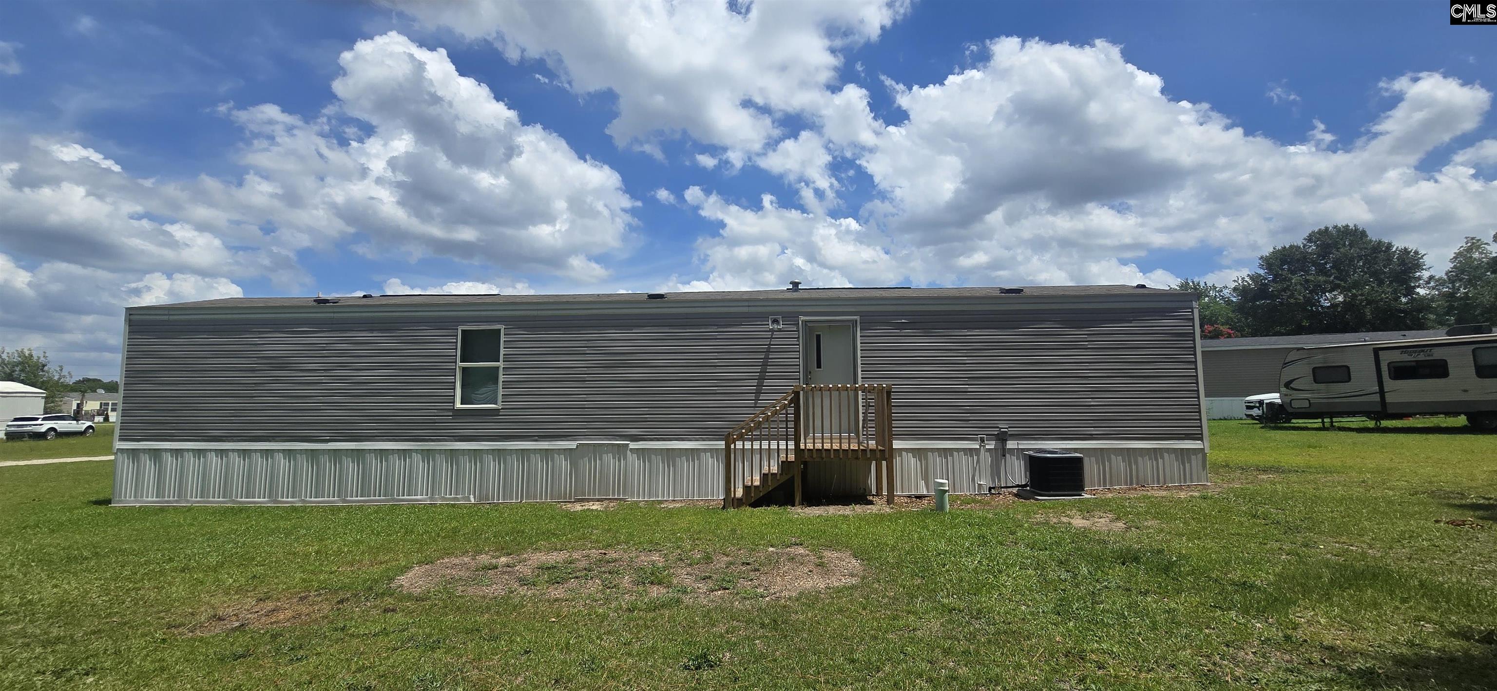 446 TWO NOTCH Road 7