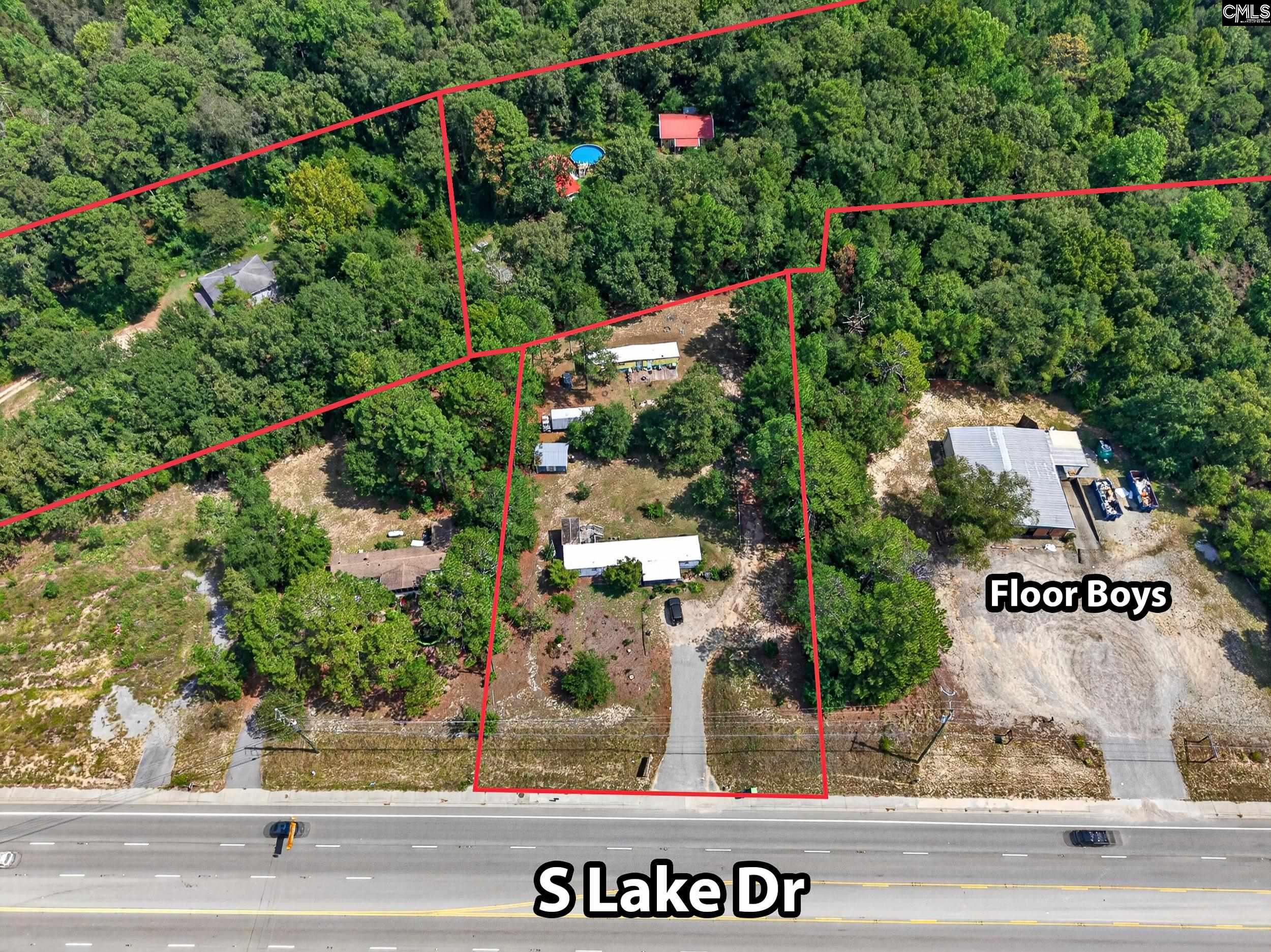 1569 S Lake