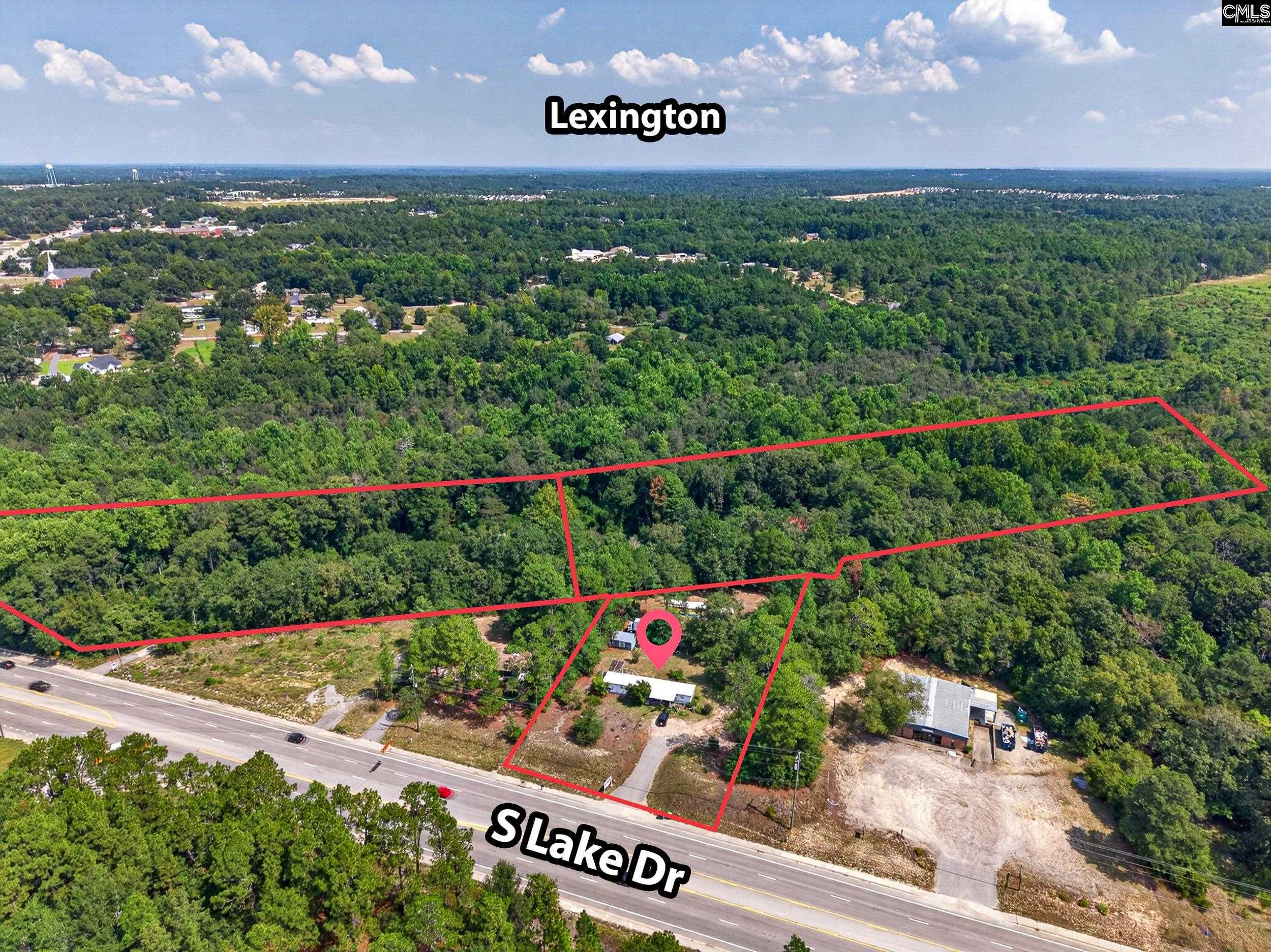 1569 S Lake