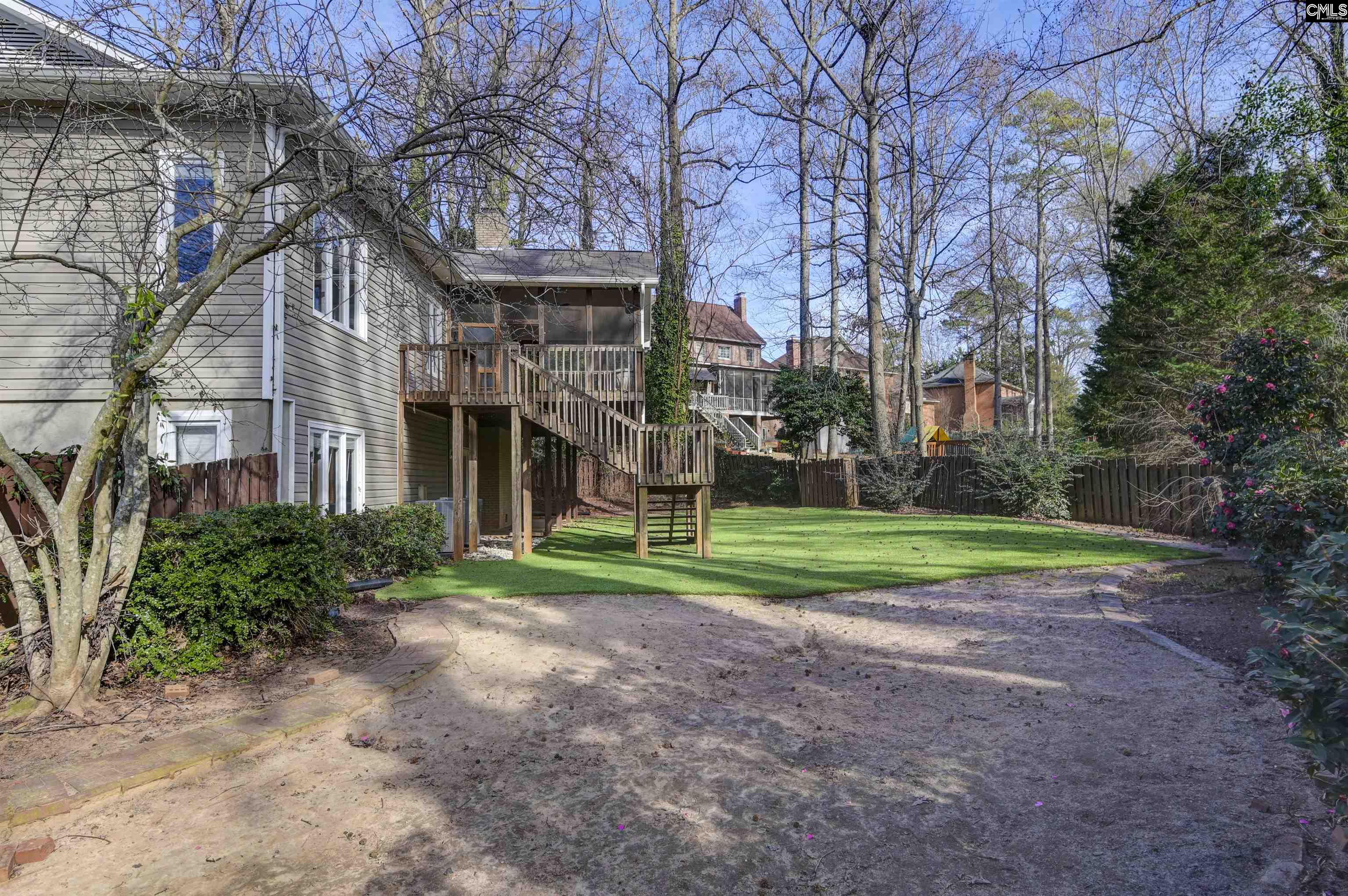 611 Clearview Court