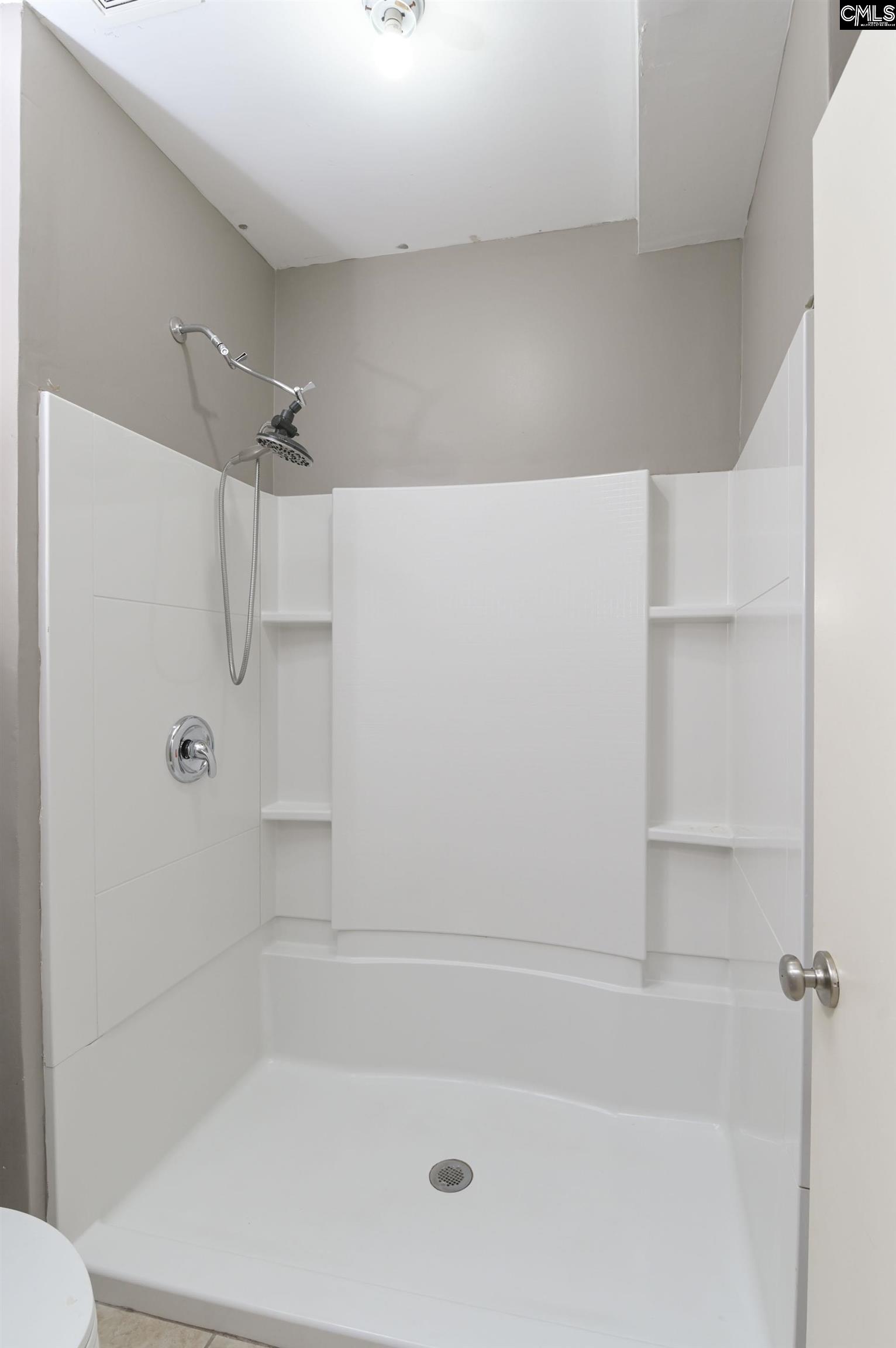 611 Clearview Court