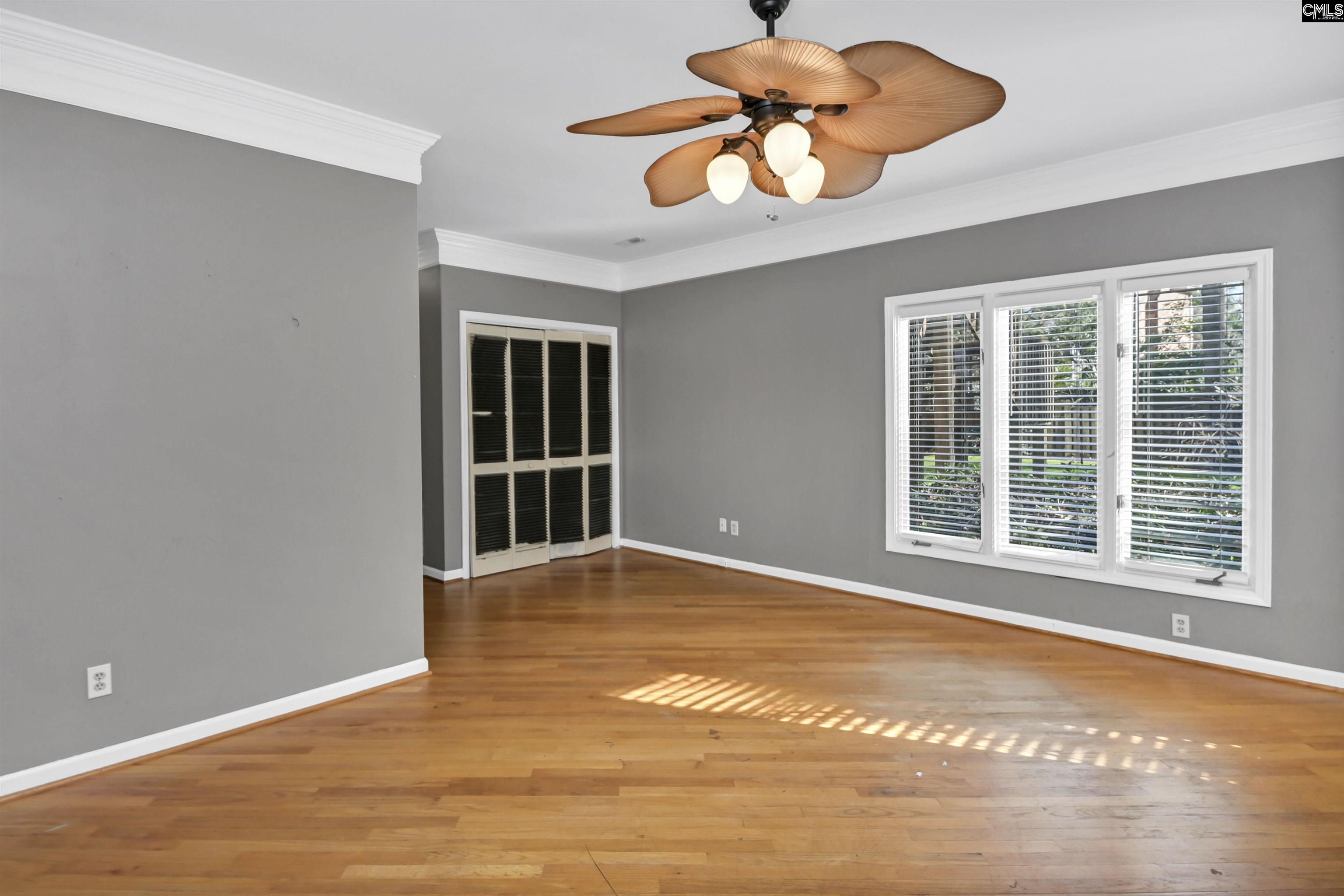 611 Clearview Court