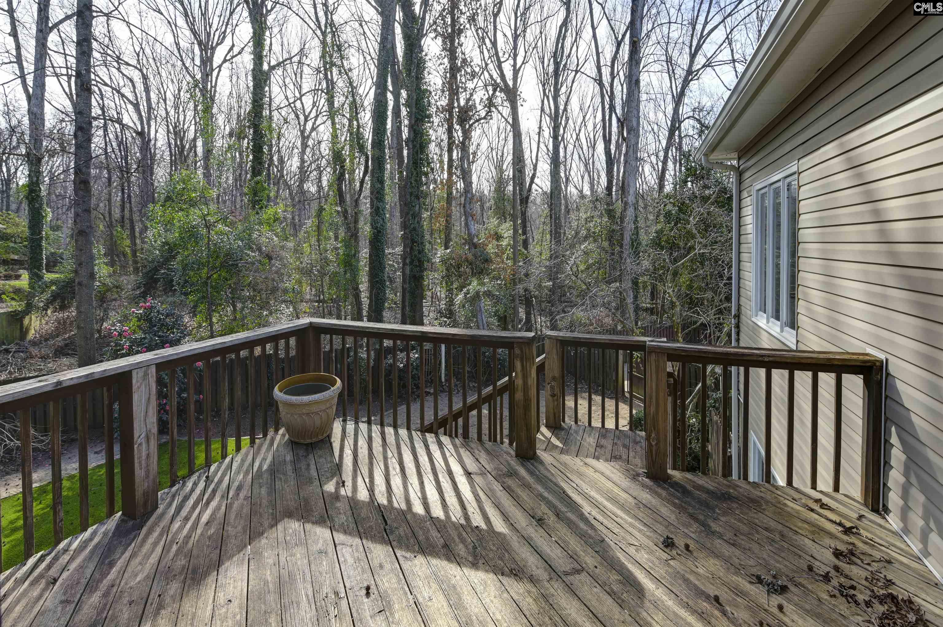 611 Clearview Court