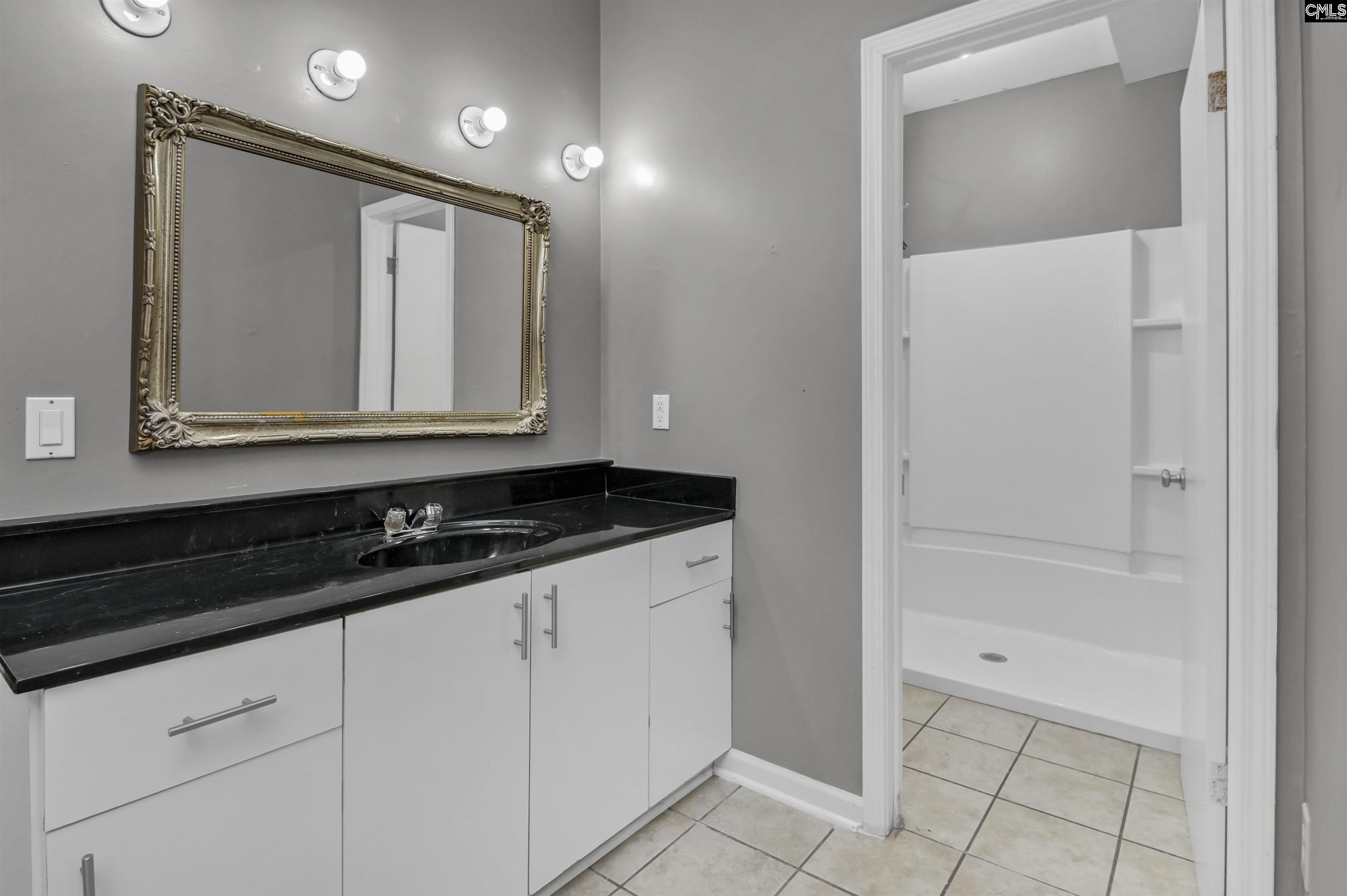 611 Clearview Court