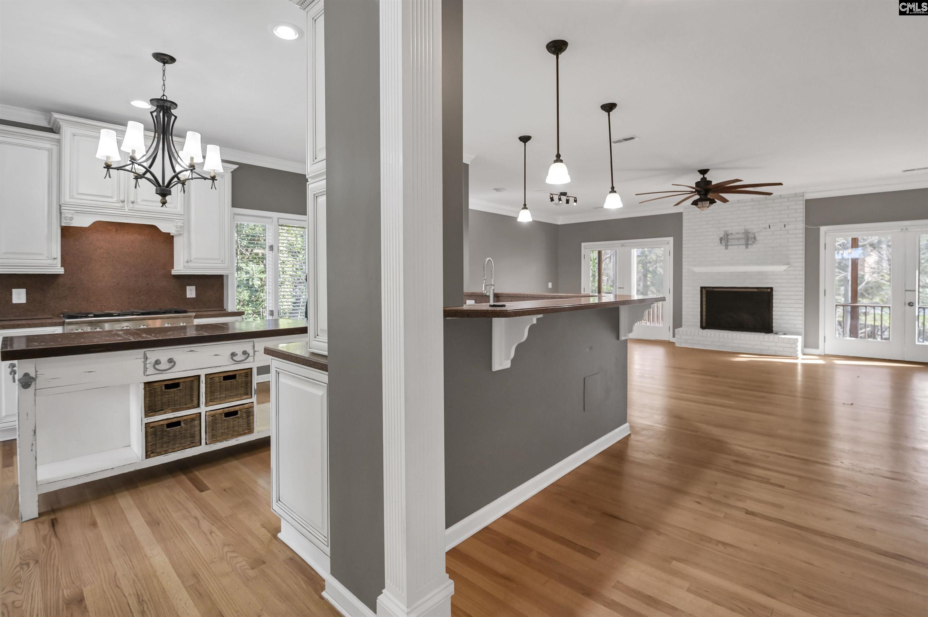 611 Clearview Court