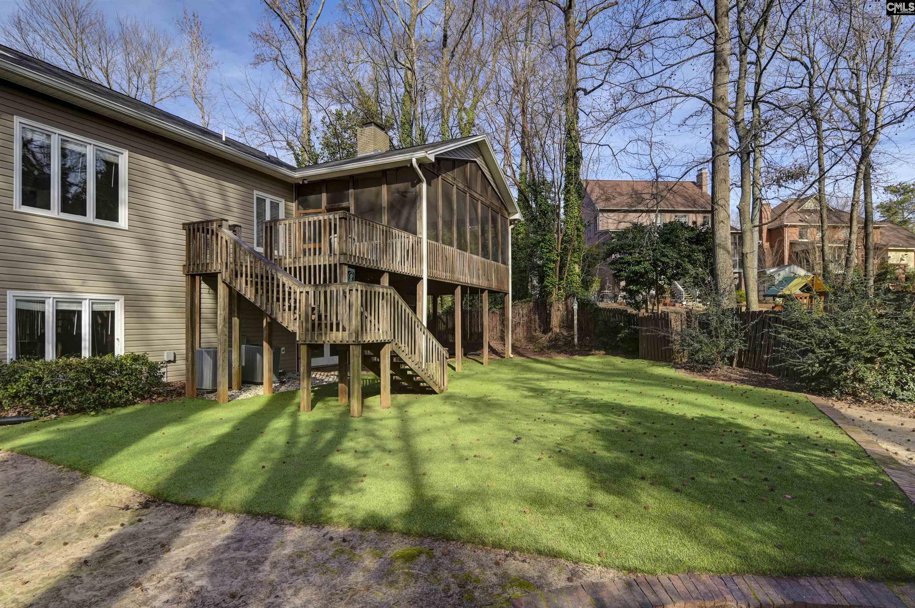 611 Clearview Court