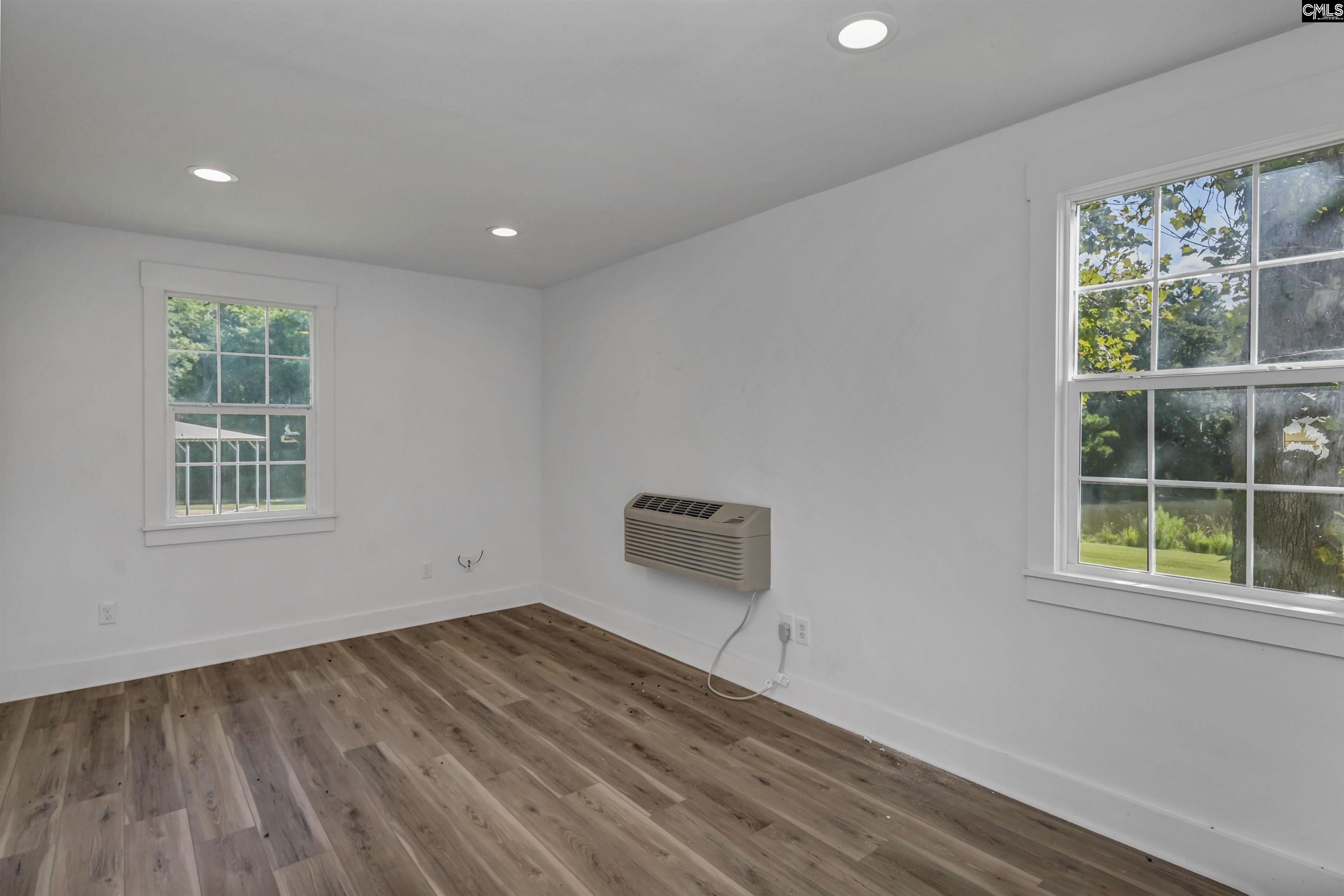 180 Artic Court