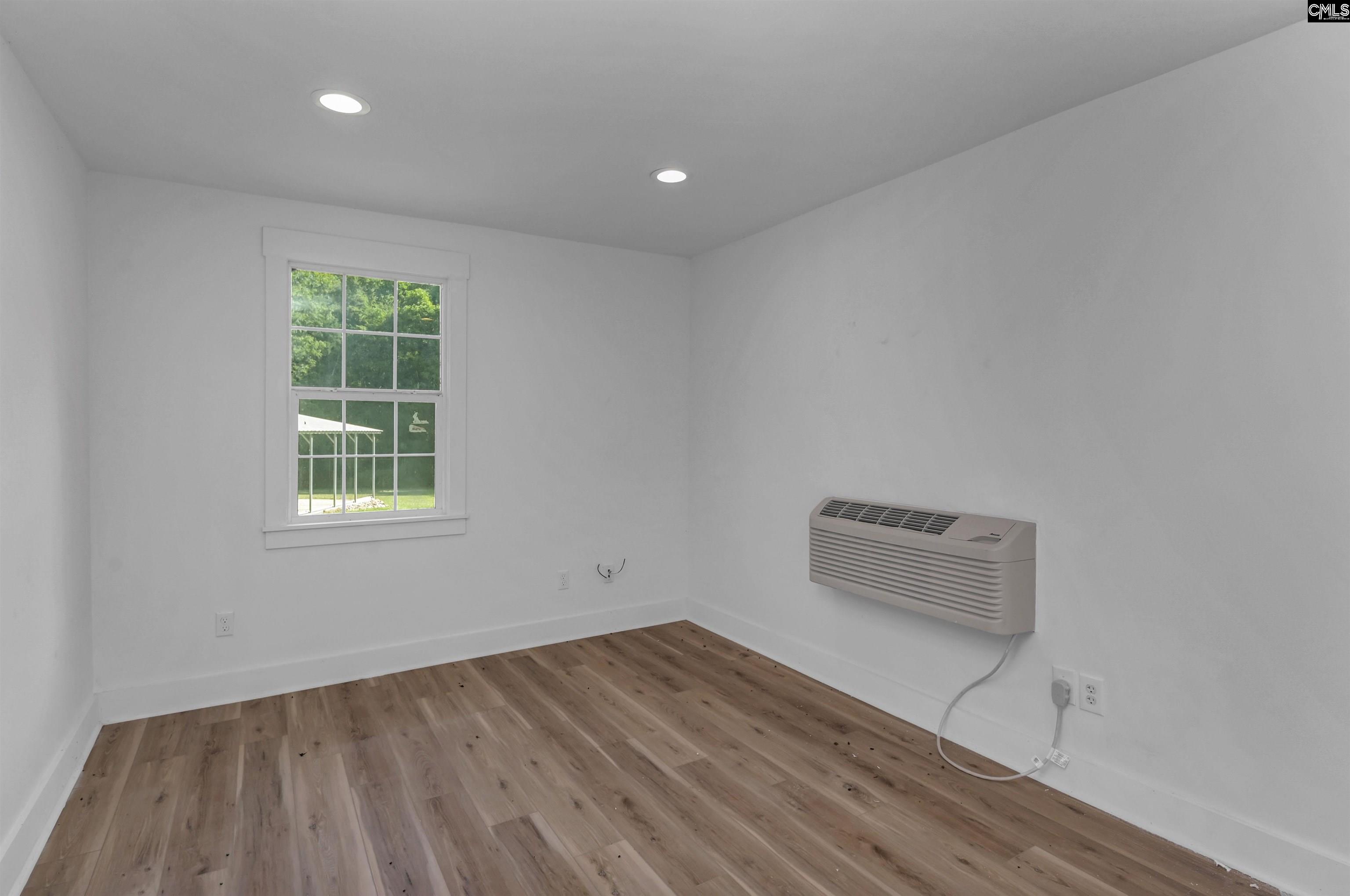 180 Artic Court
