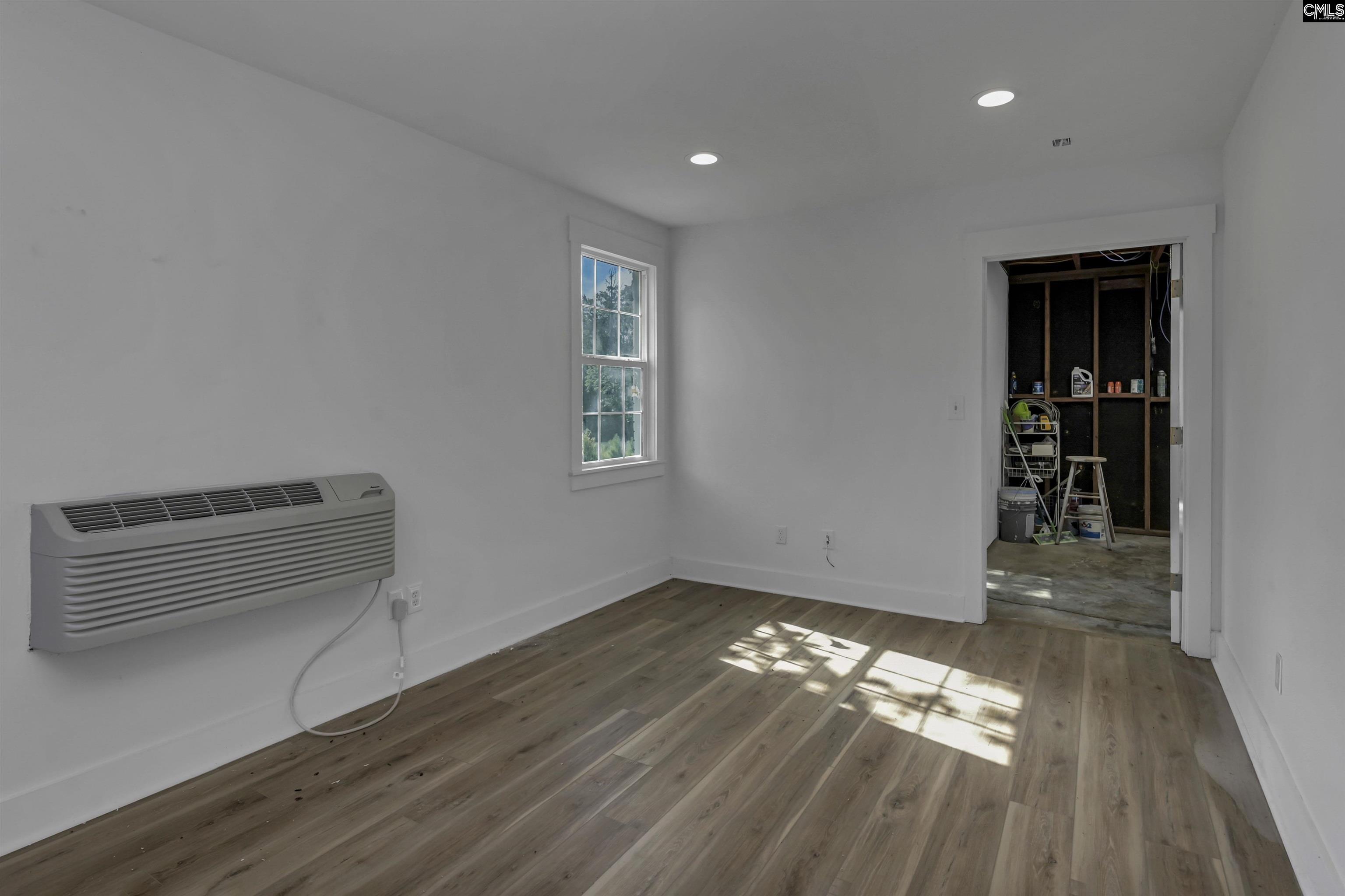 180 Artic Court