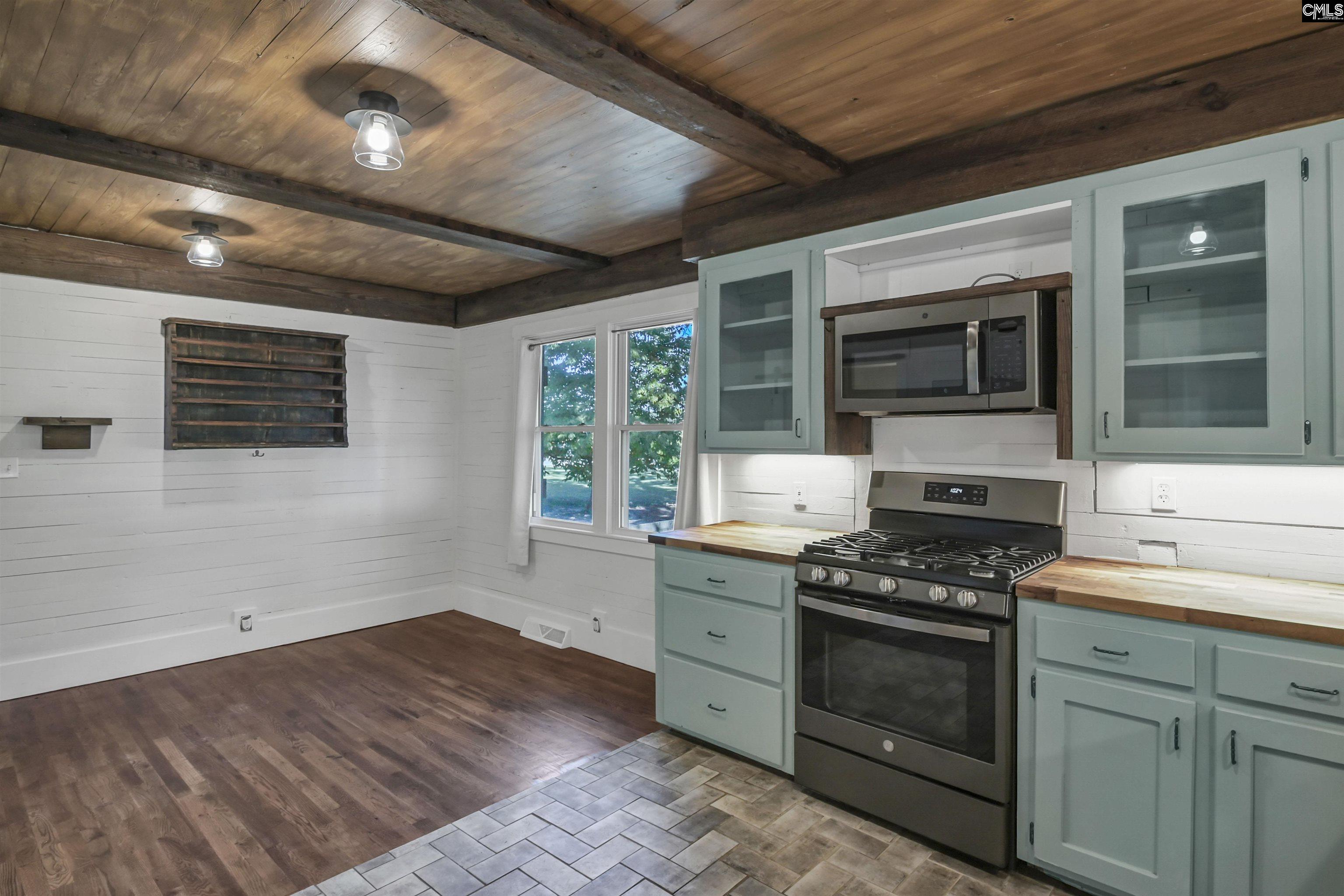 1055 Belo Road