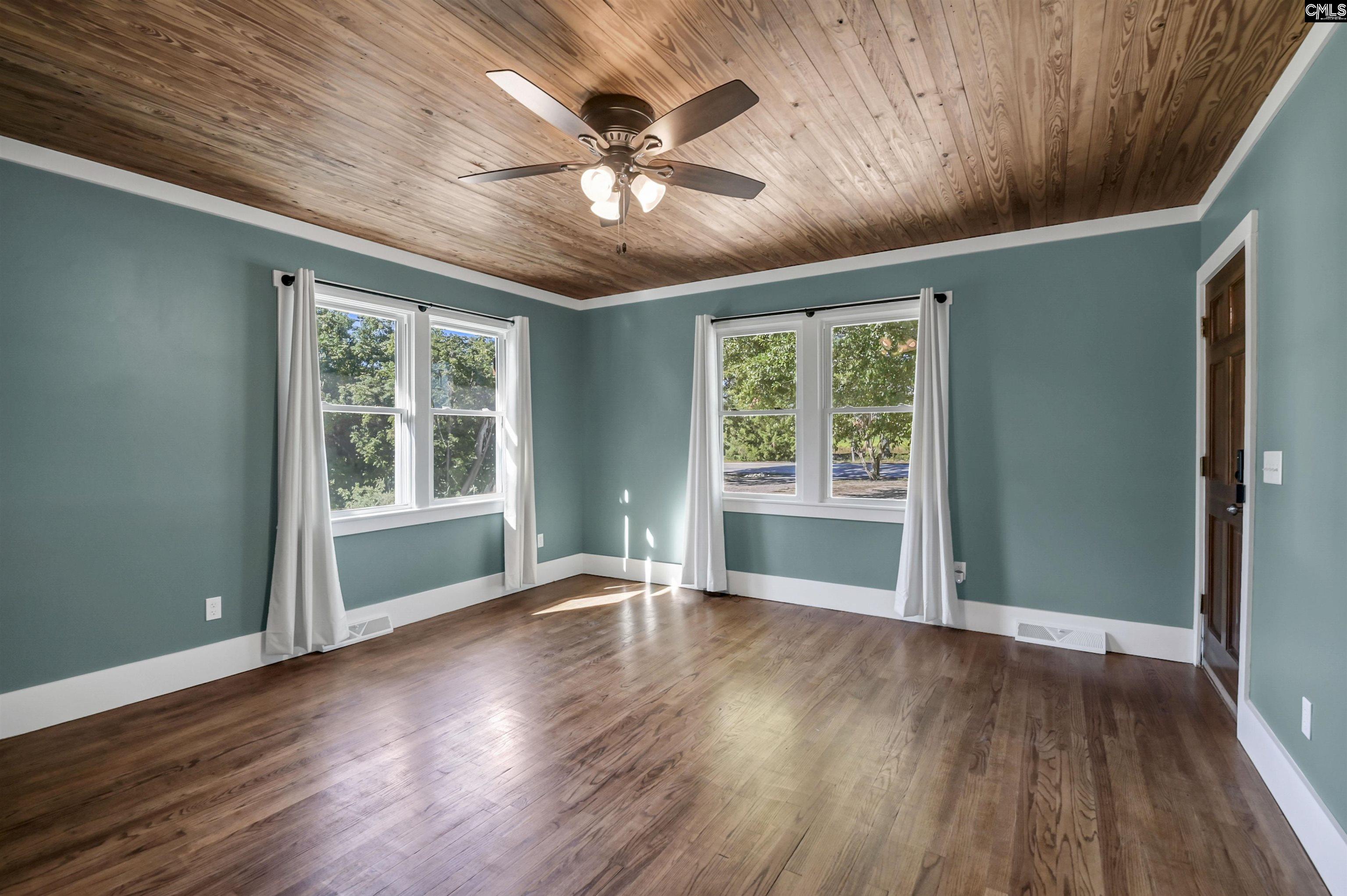 1055 Belo Road