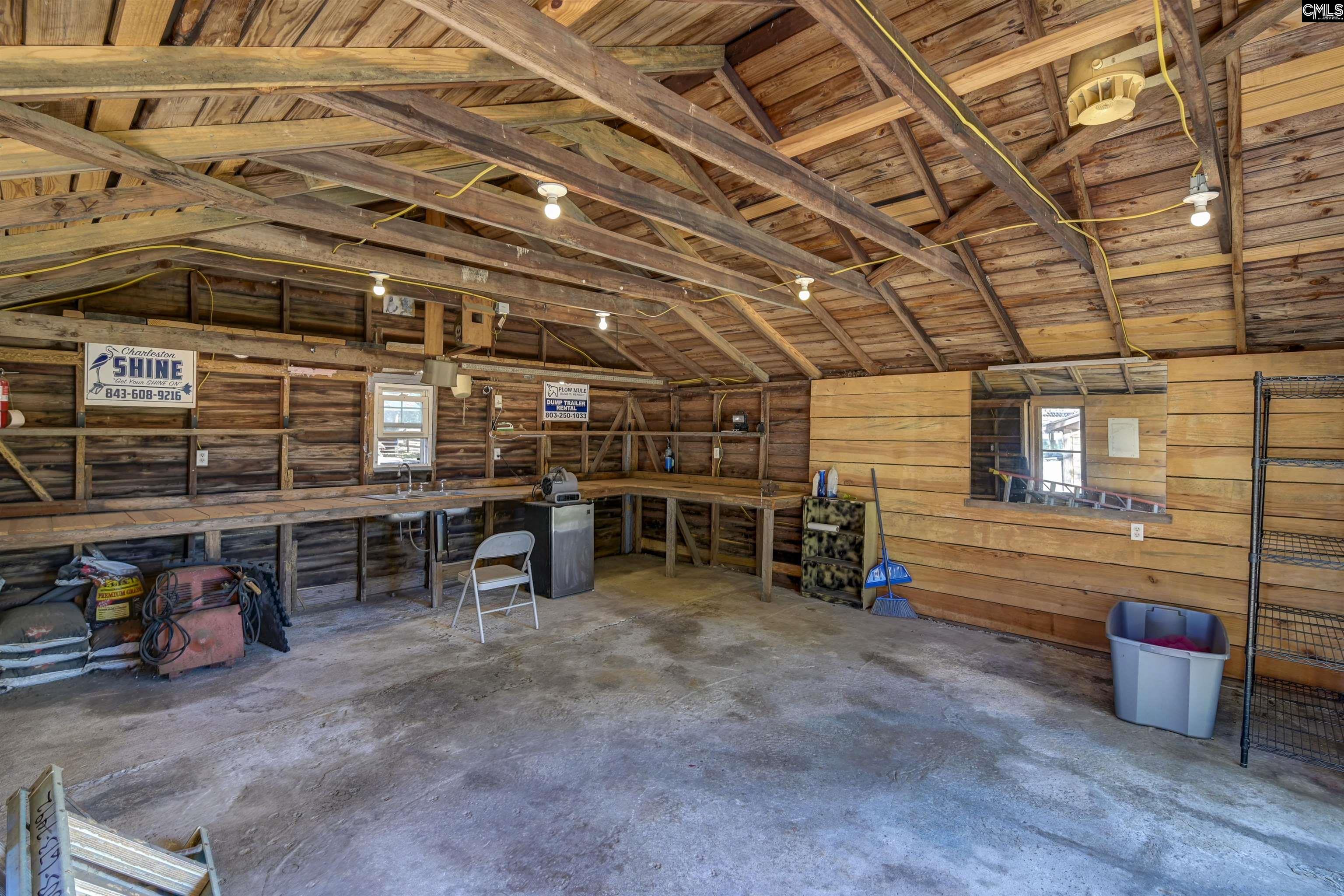 1055 Belo Road