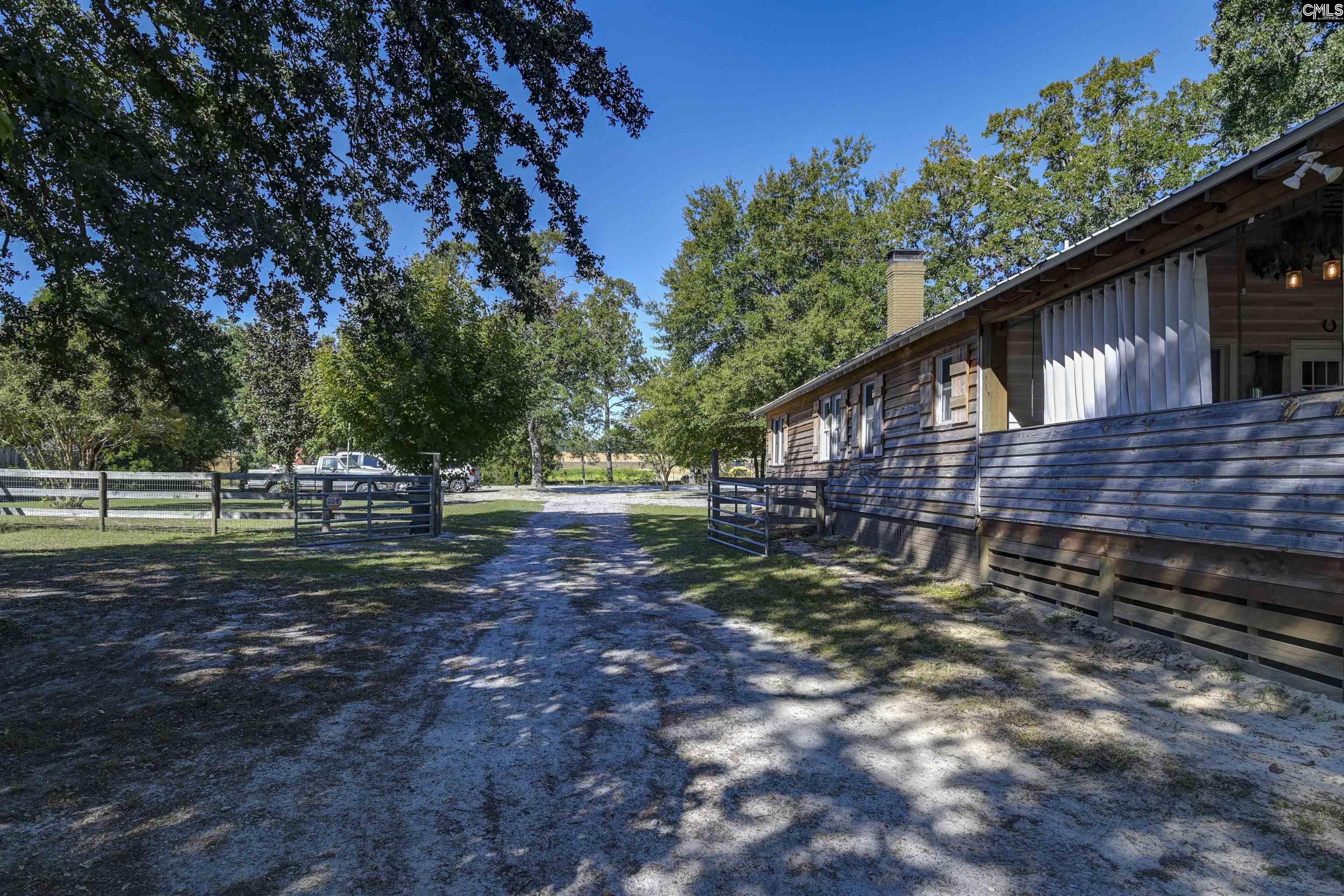 1055 Belo Road