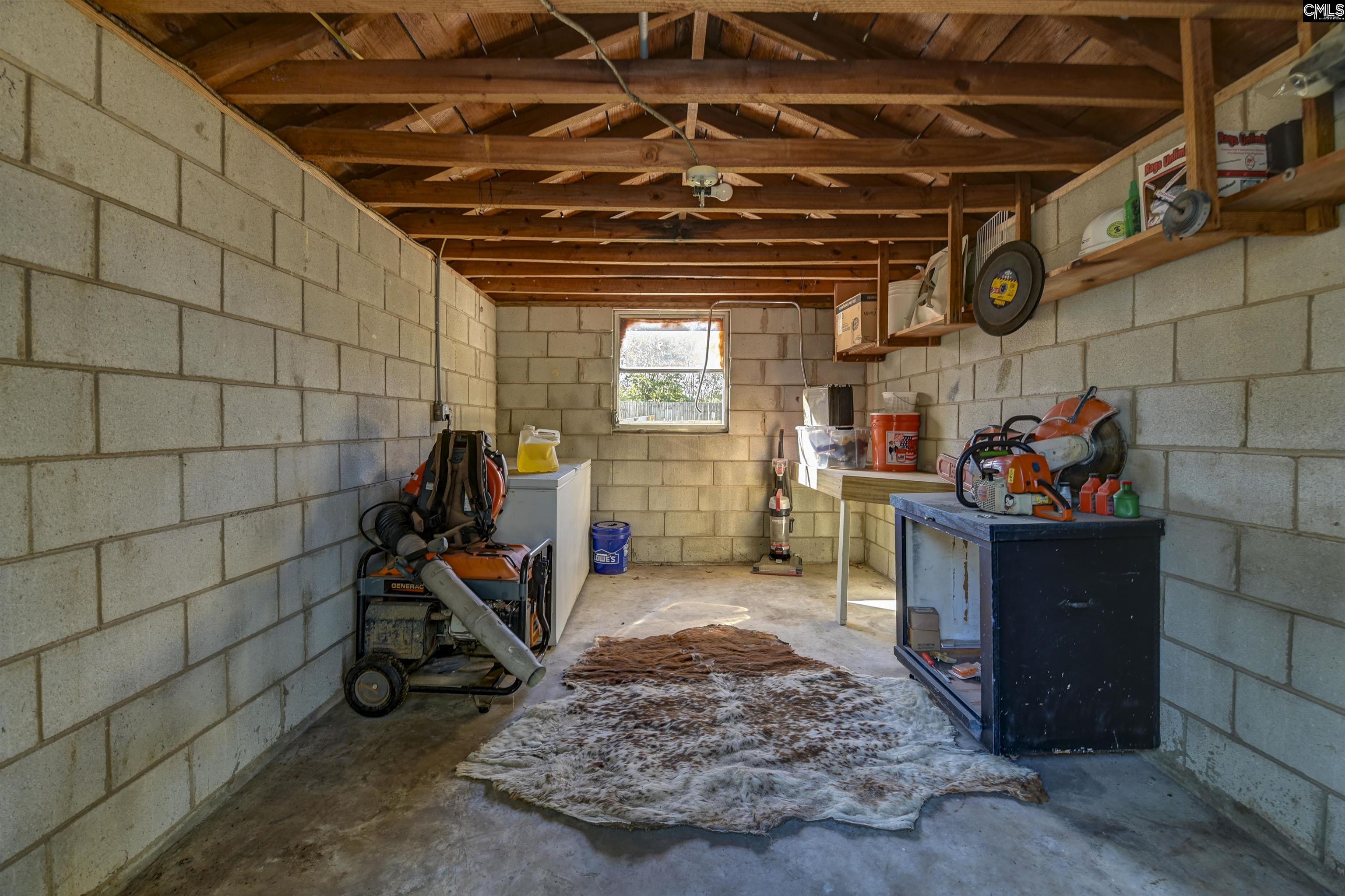 1055 Belo Road