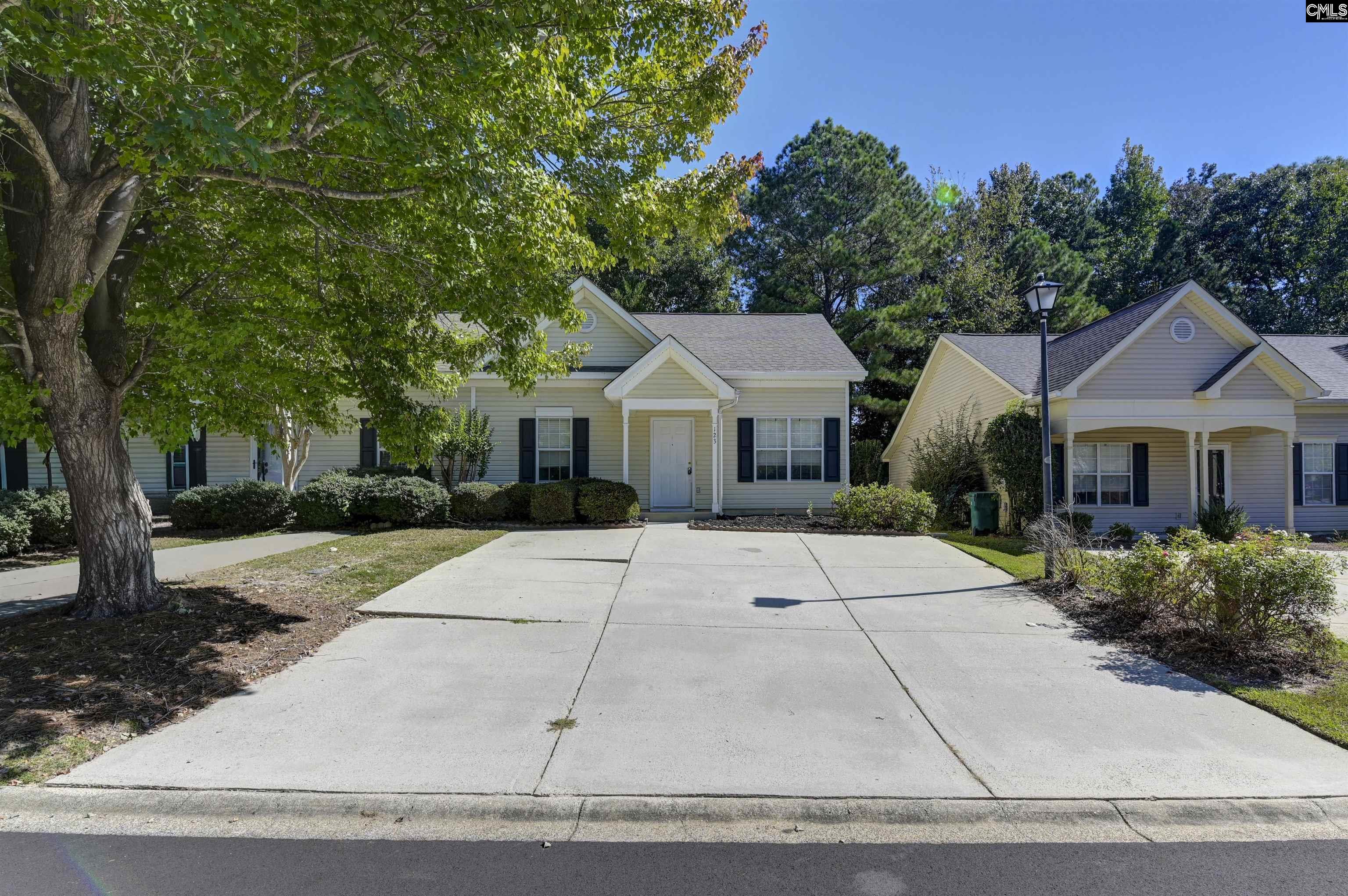 123 Huntington Circle