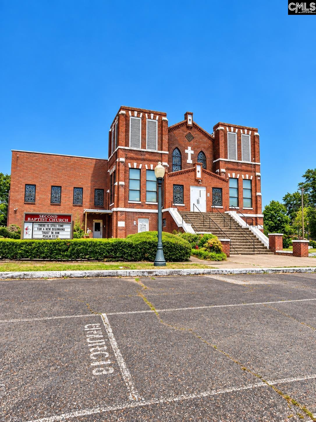 421-425 Hampton Avenue NW