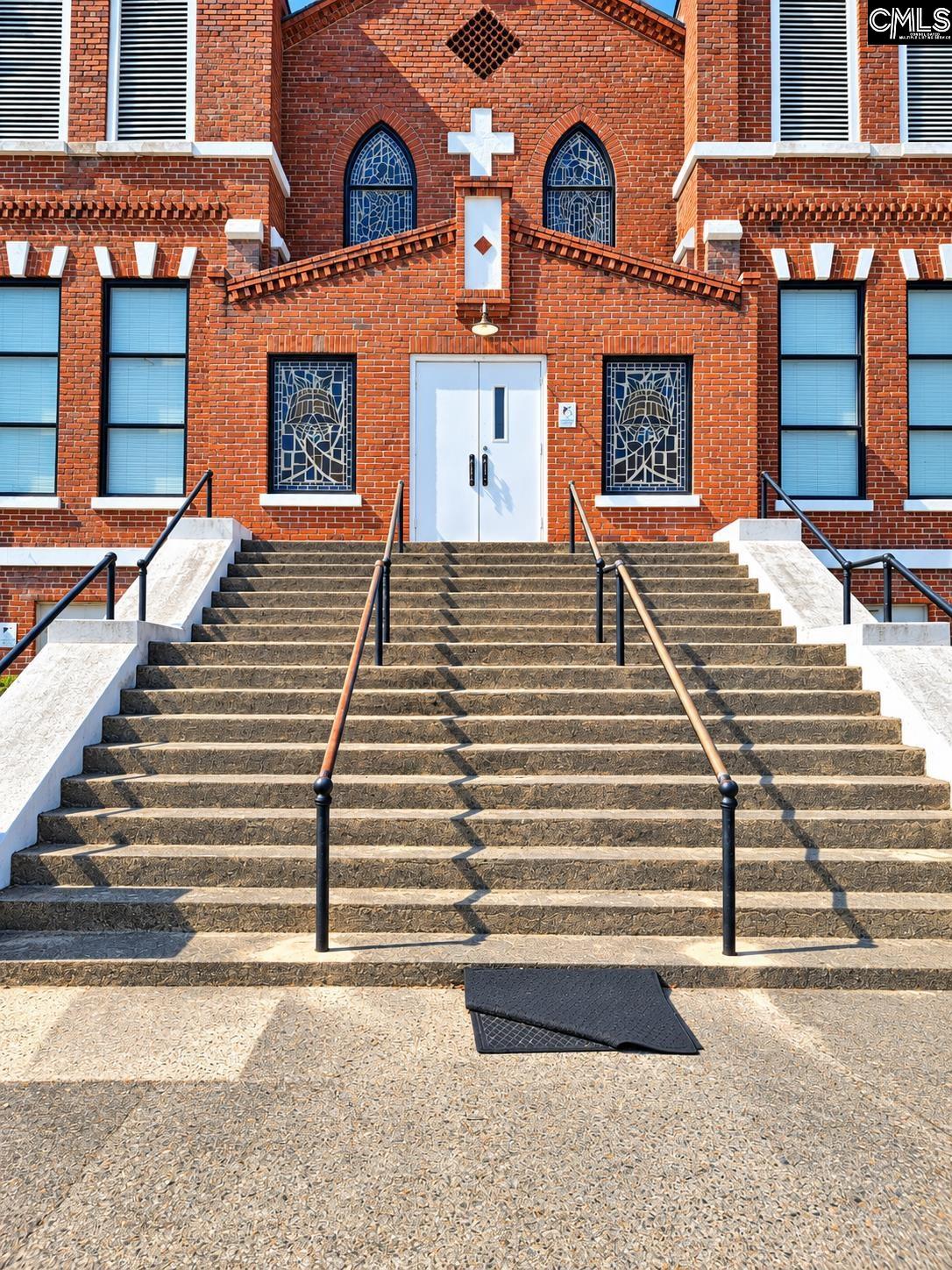 421-425 Hampton Avenue NW