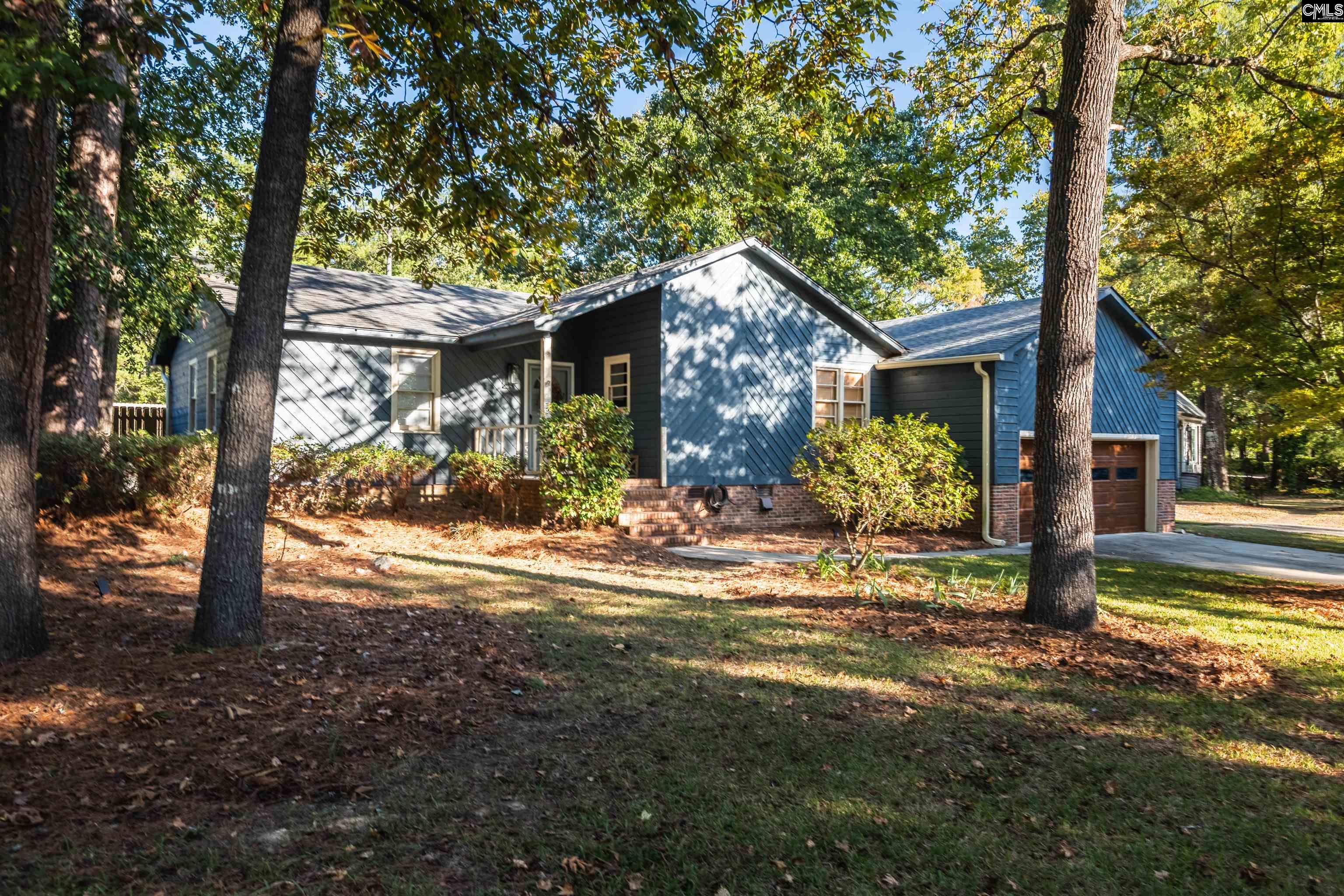 104 Sweetwood Circle
