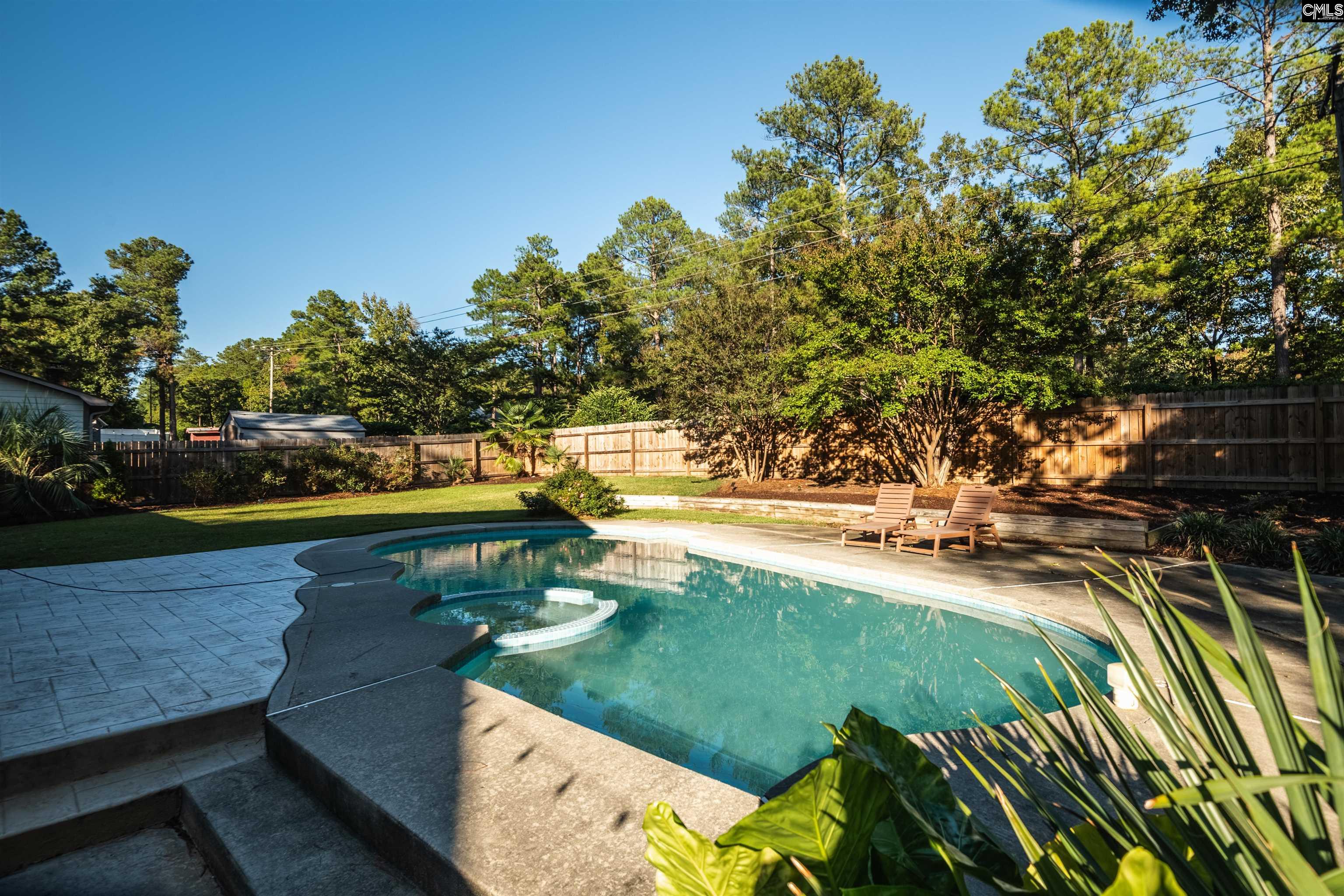 104 Sweetwood Circle