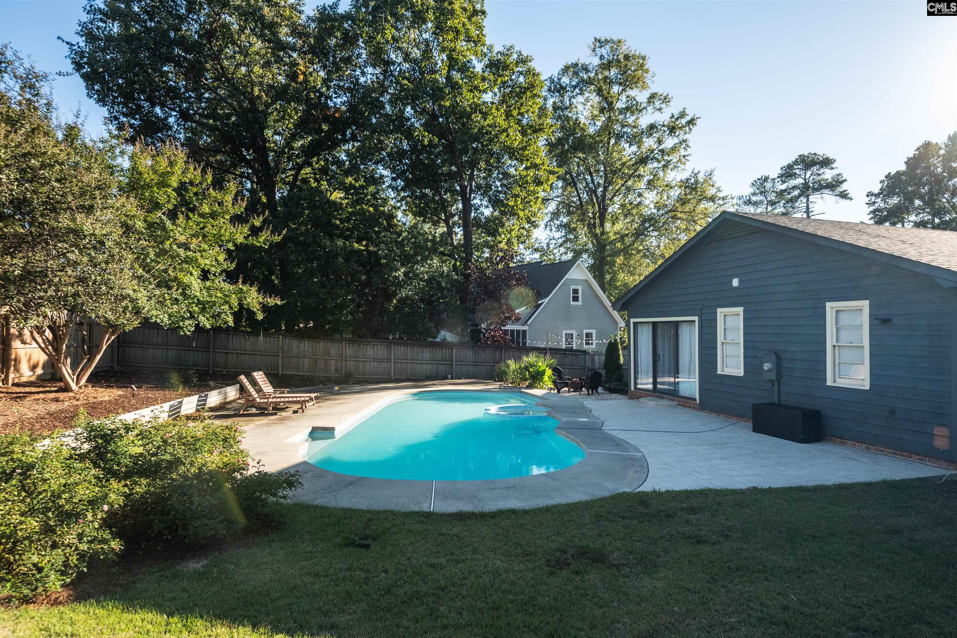 104 Sweetwood Circle