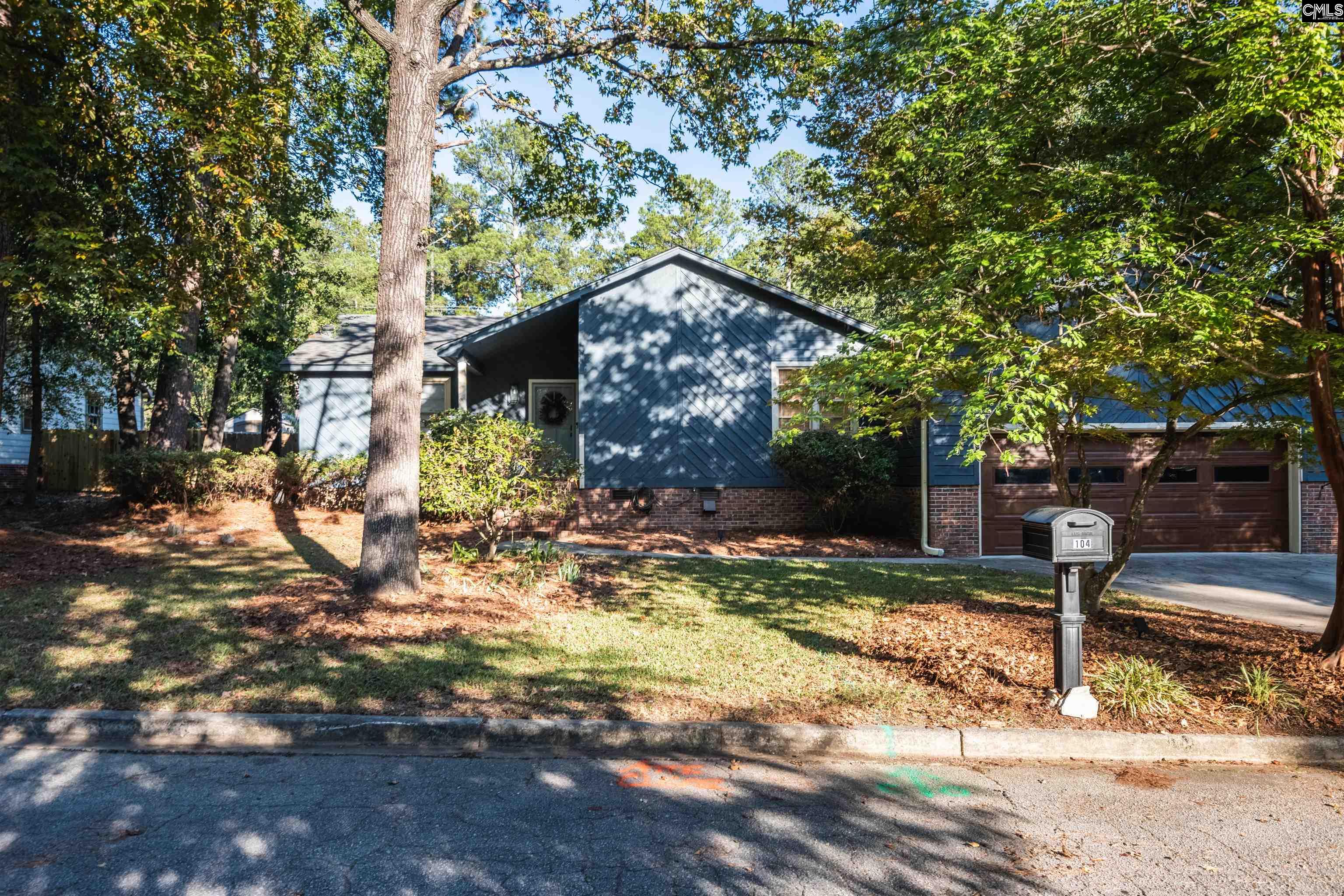 104 Sweetwood Circle
