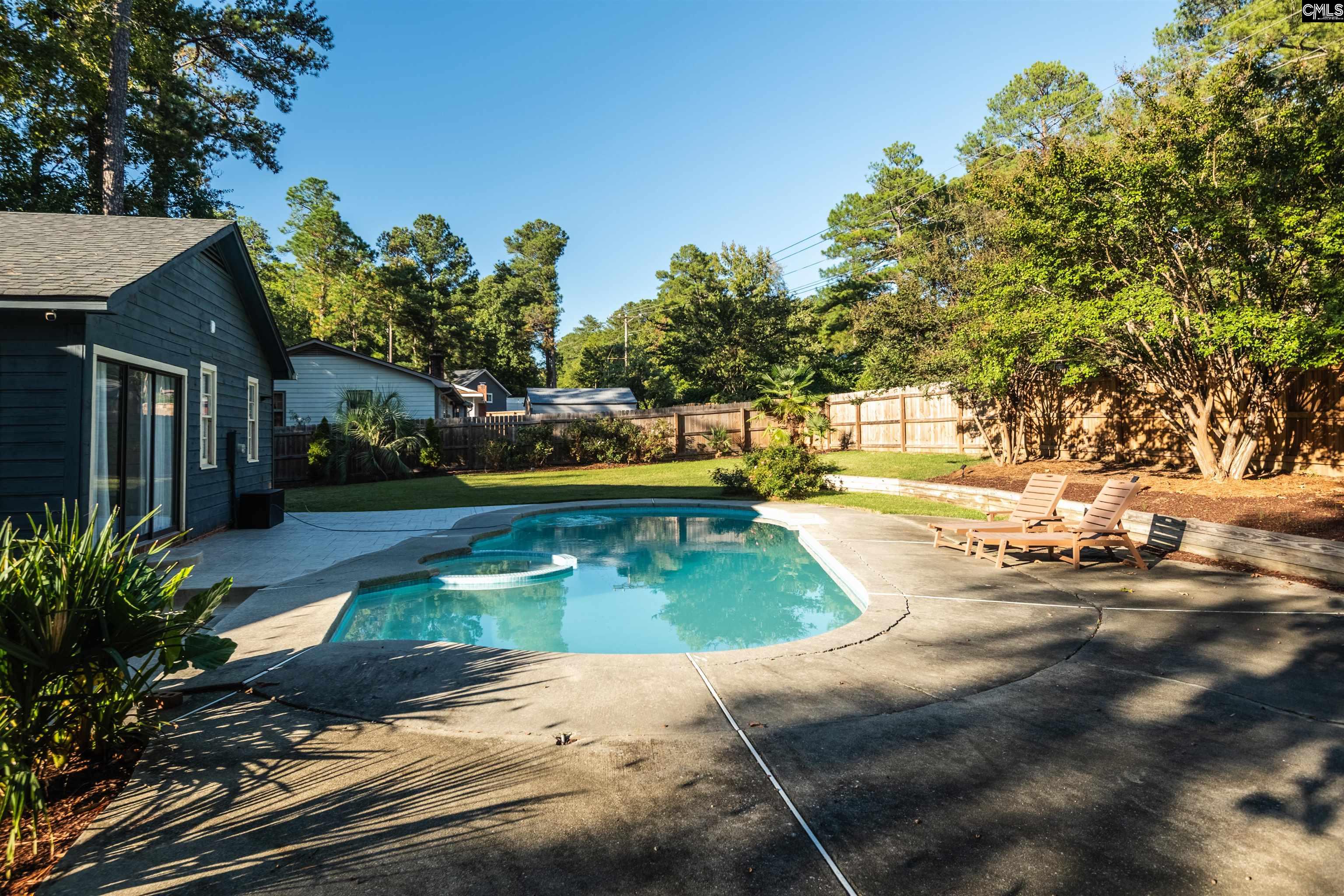 104 Sweetwood Circle