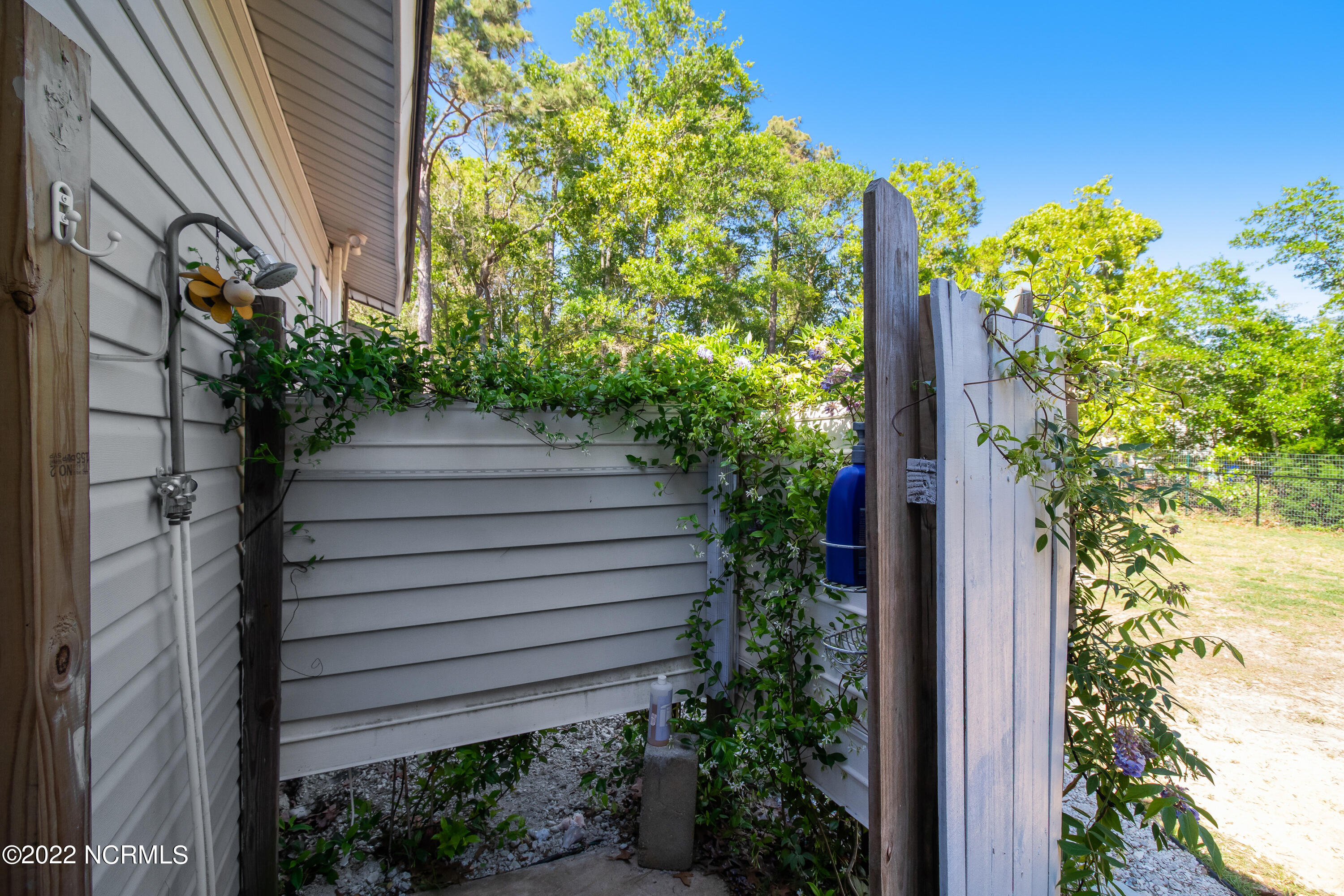 124 N Middleton Avenue