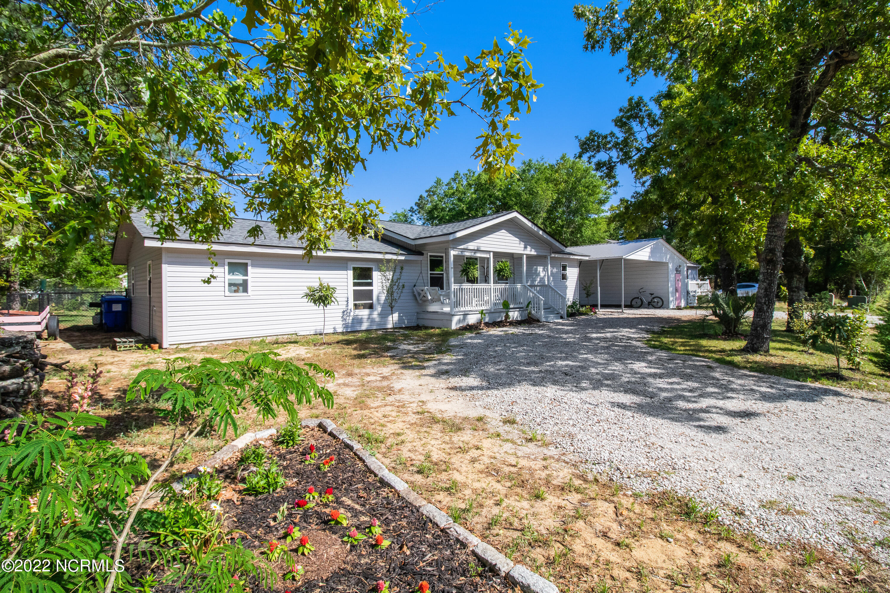 124 N Middleton Avenue