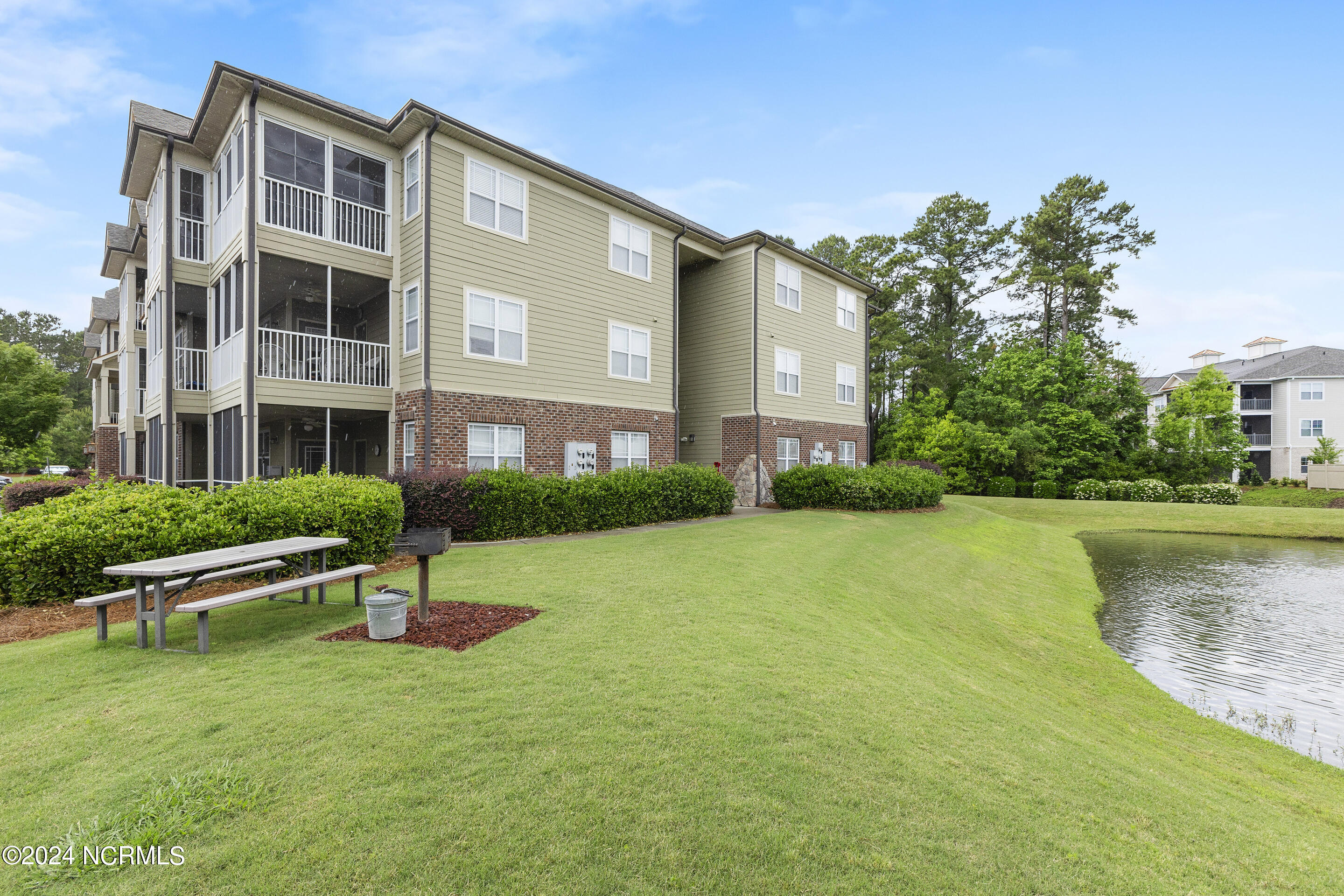 395 S Crow Creek Drive NW, Unit 1508