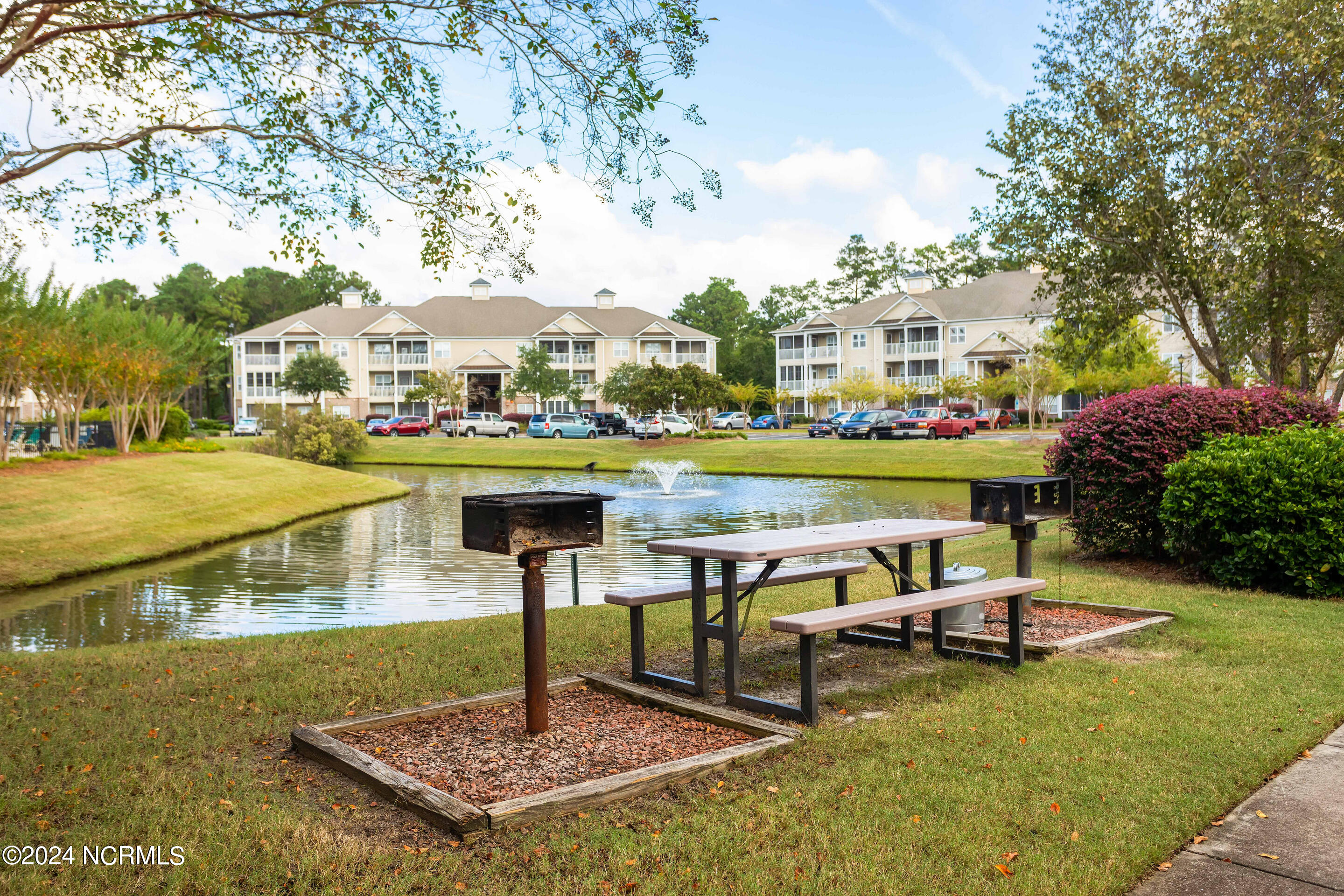 395 S Crow Creek Drive NW, Unit 1508