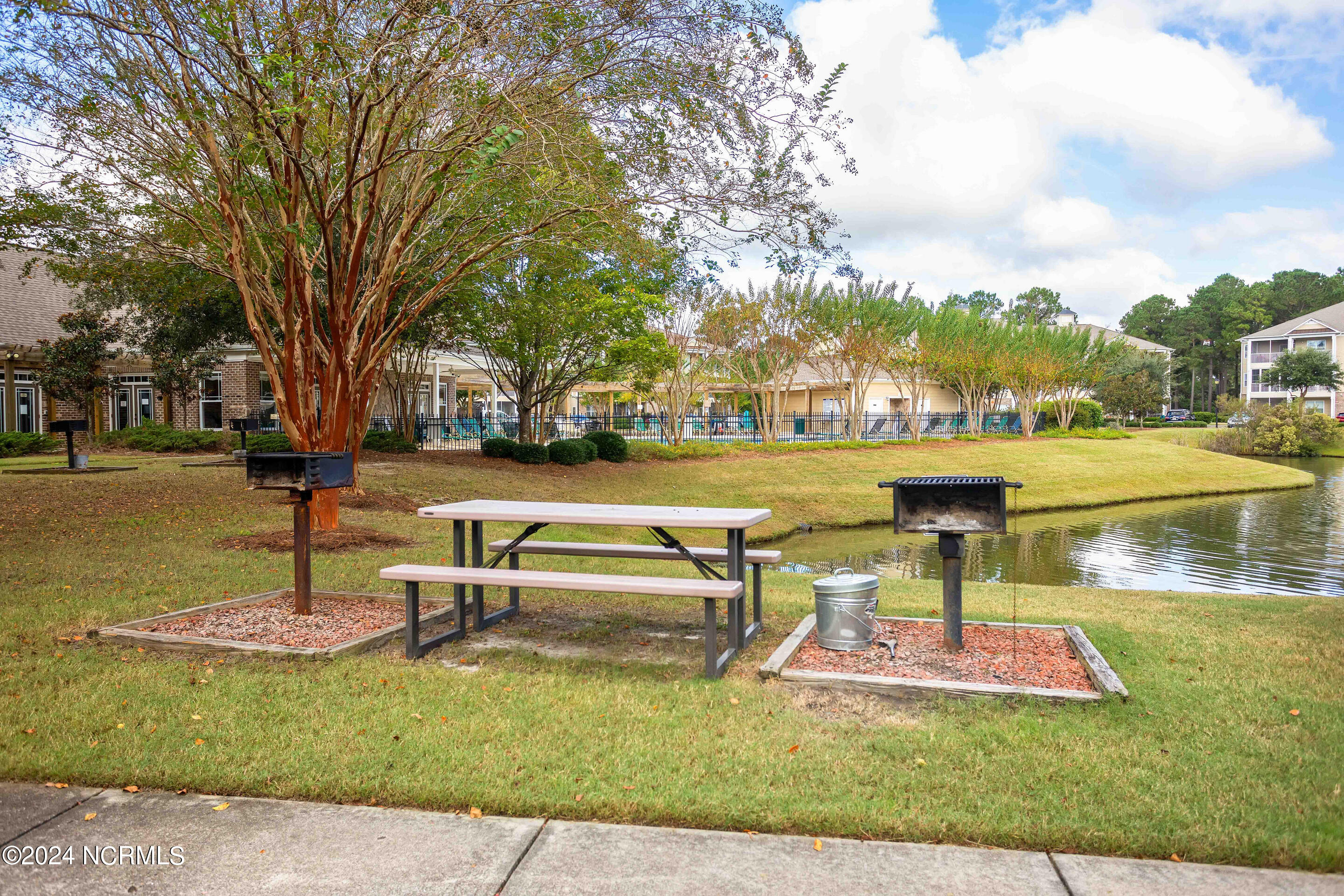 395 S Crow Creek Drive NW, Unit 1508