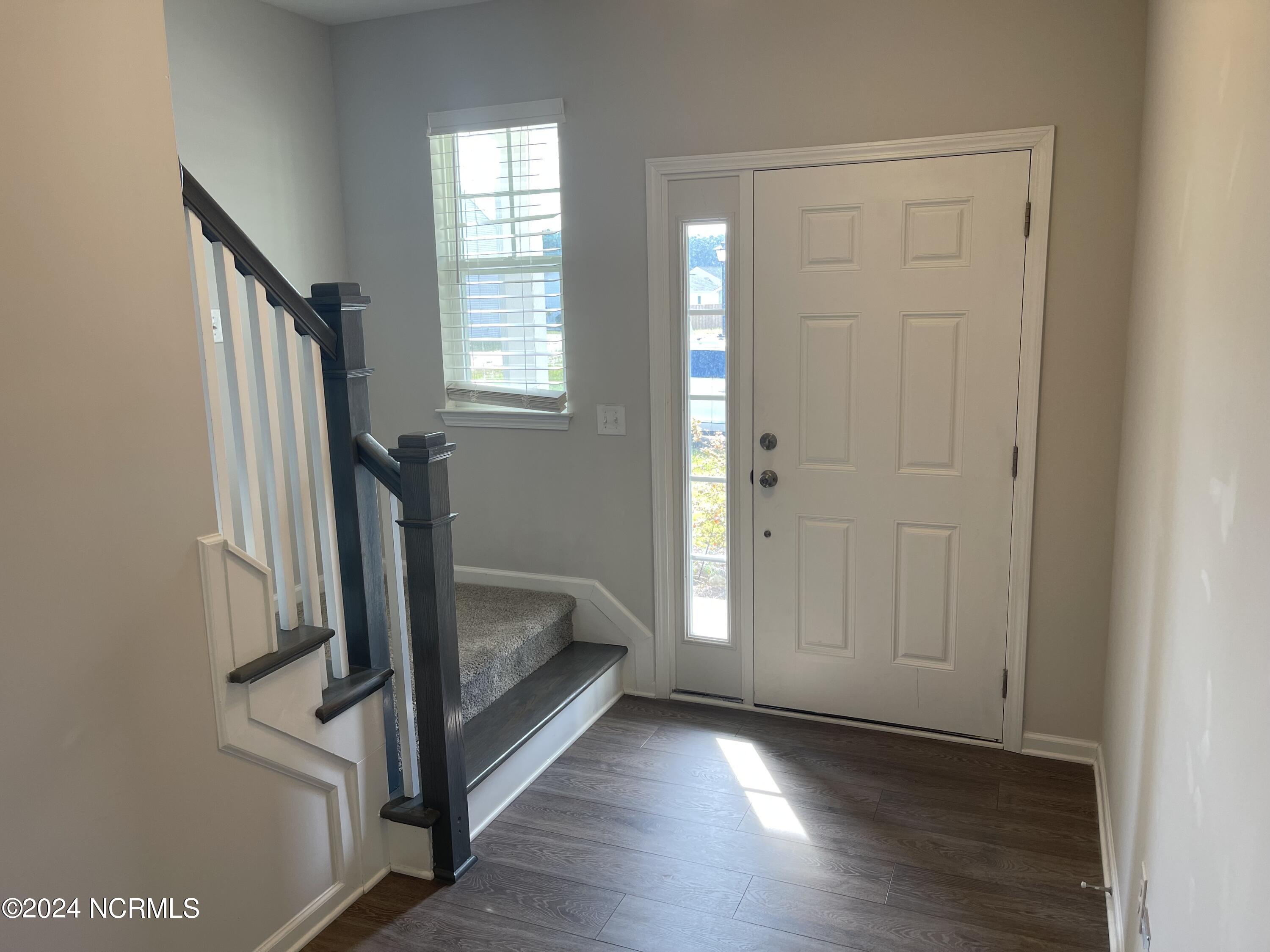 320 Harbour View Drive