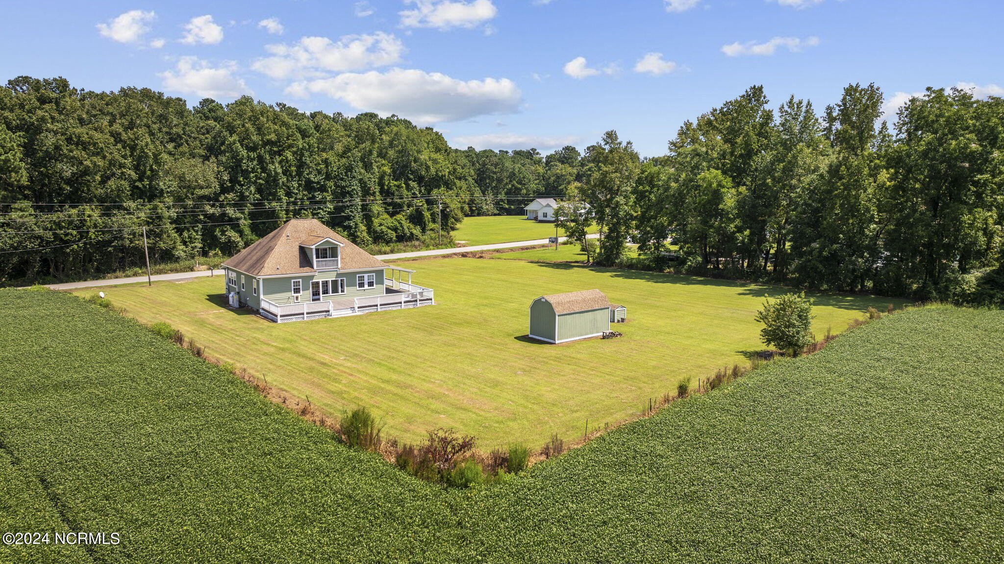 2601 Bay View Drive