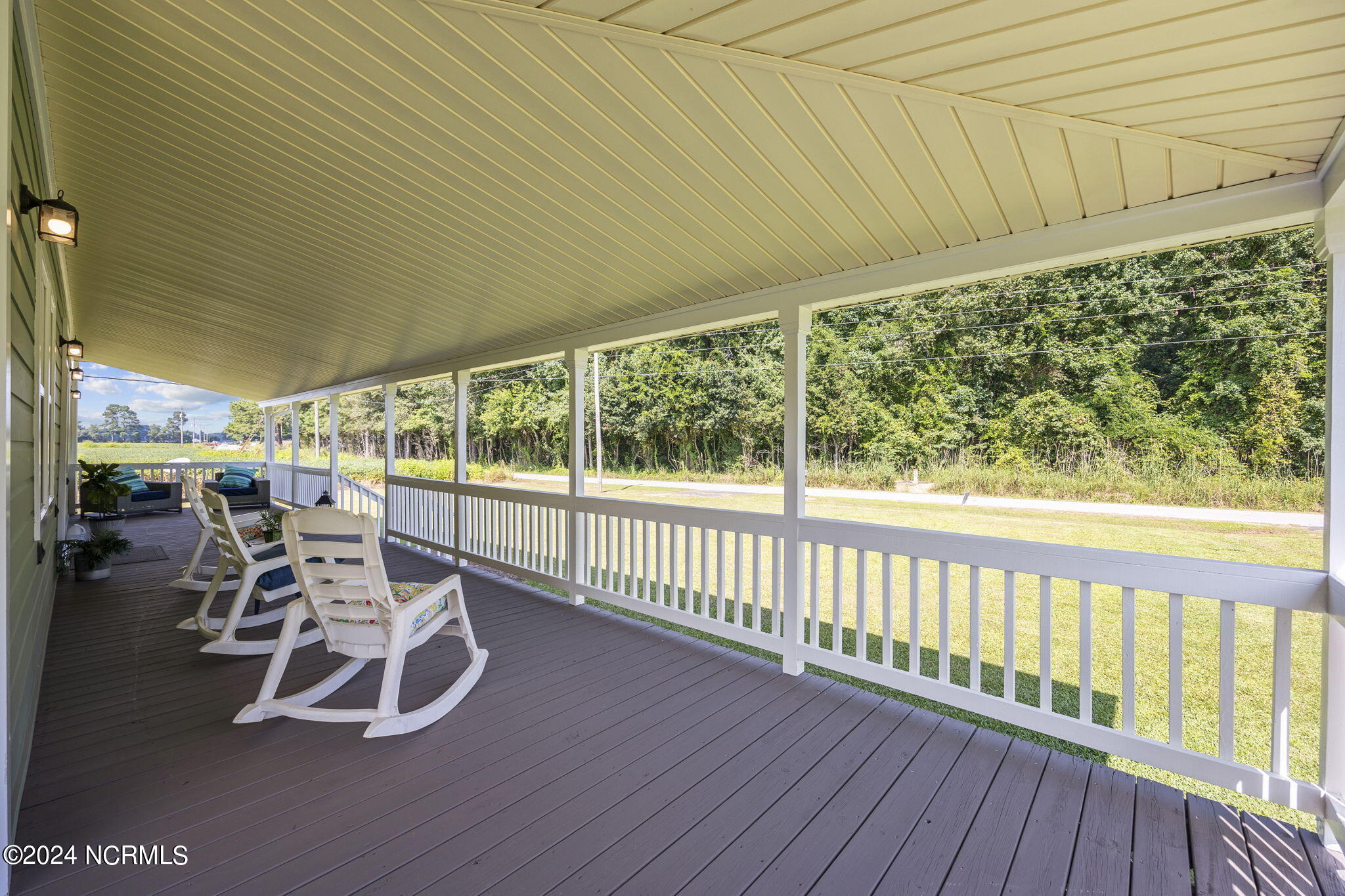 2601 Bay View Drive