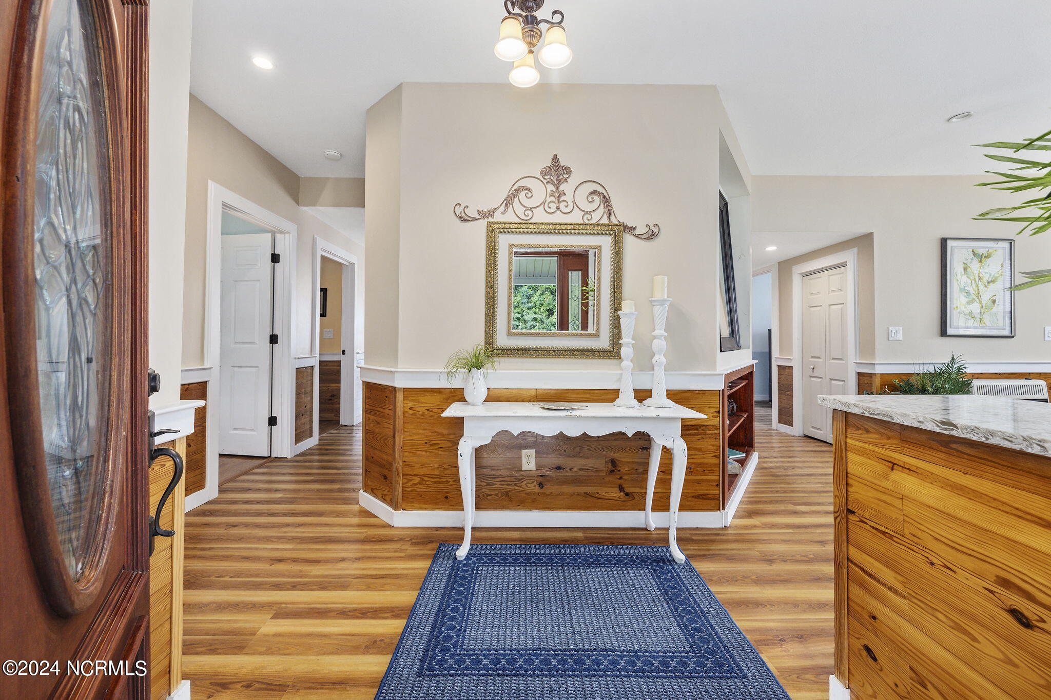 2601 Bay View Drive