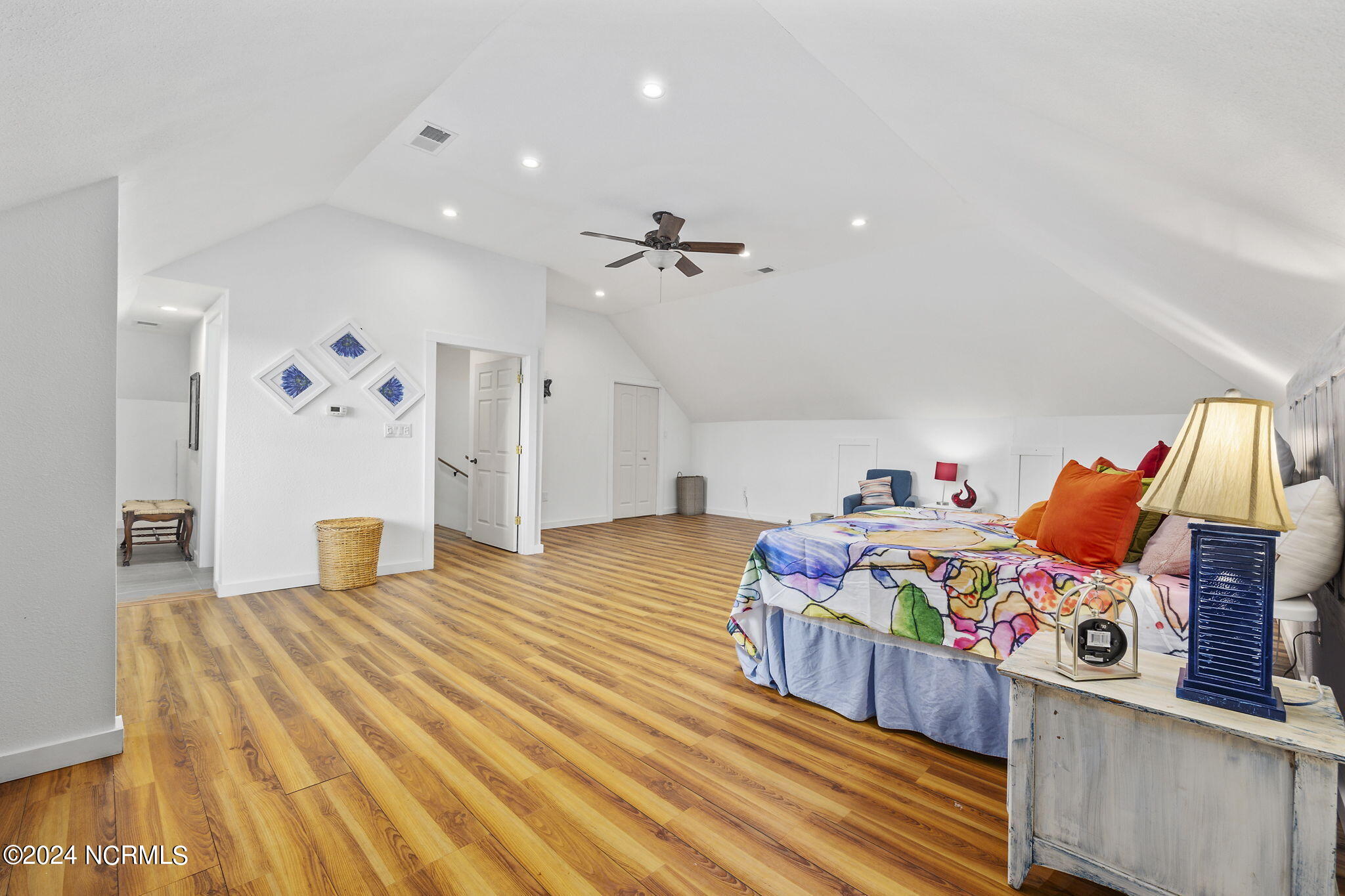 2601 Bay View Drive