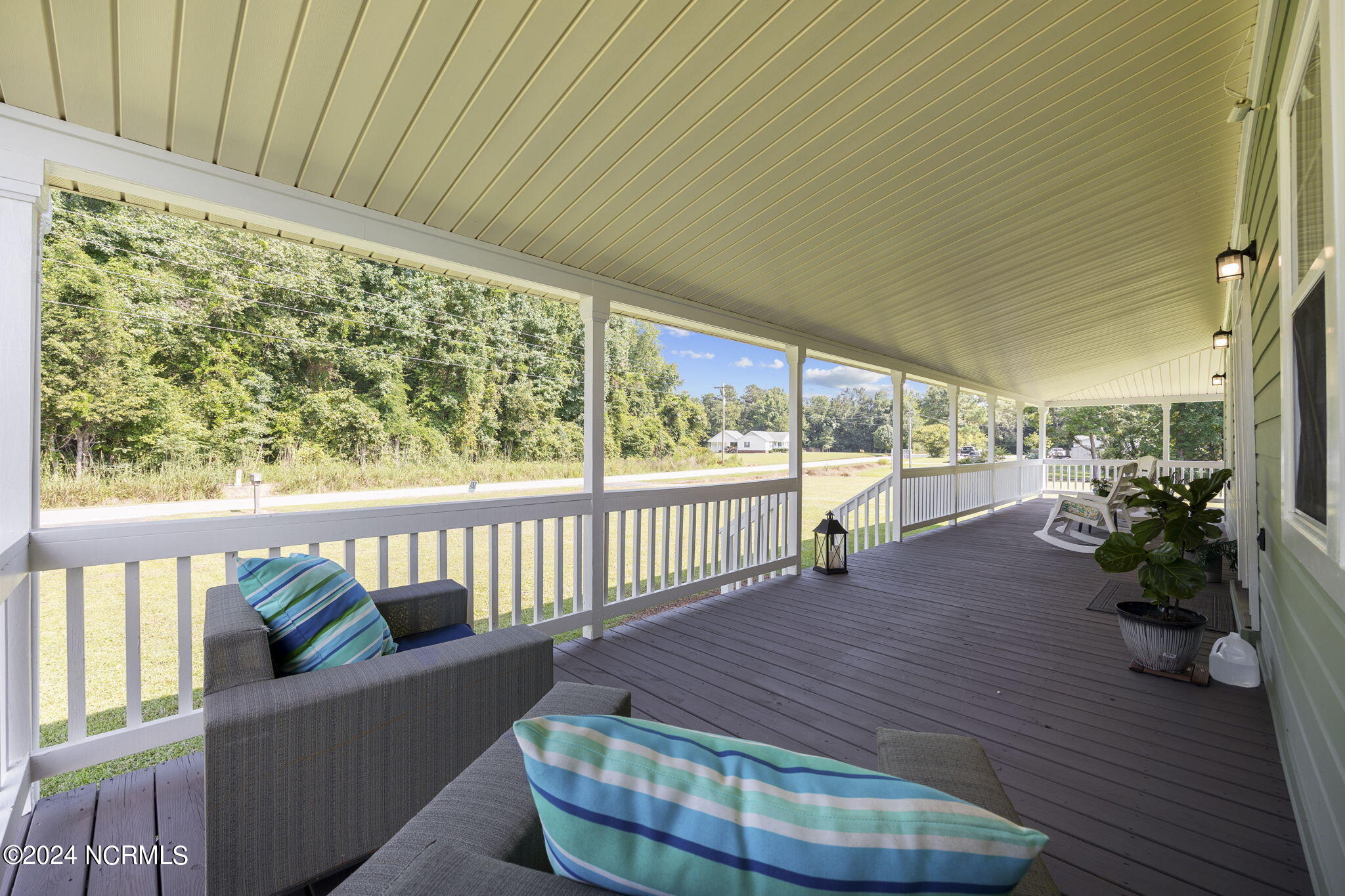 2601 Bay View Drive
