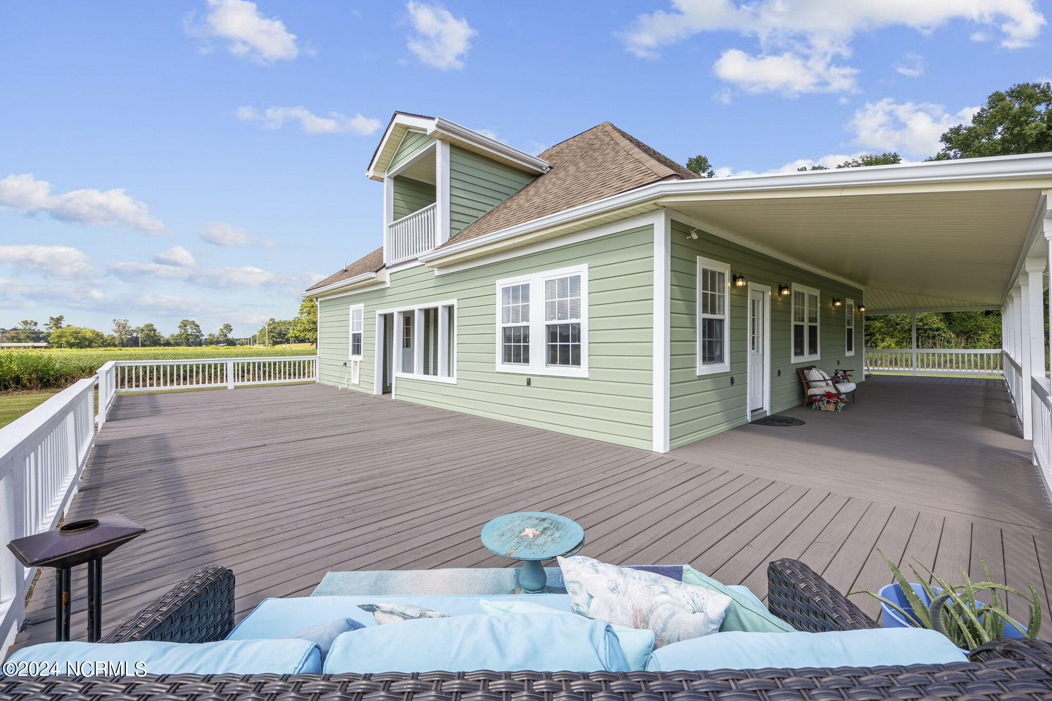 2601 Bay View Drive