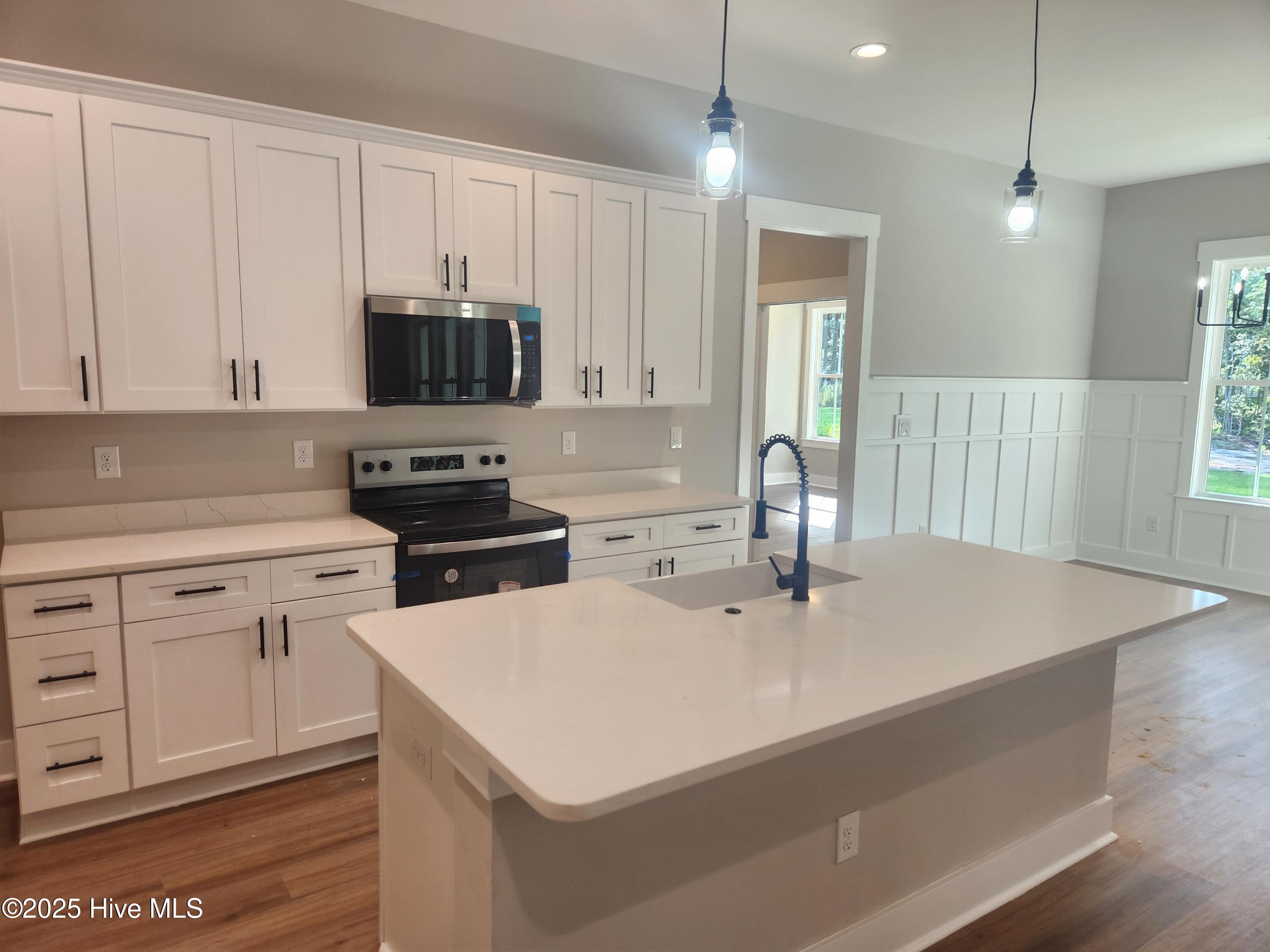 377 Thicket Drive NW