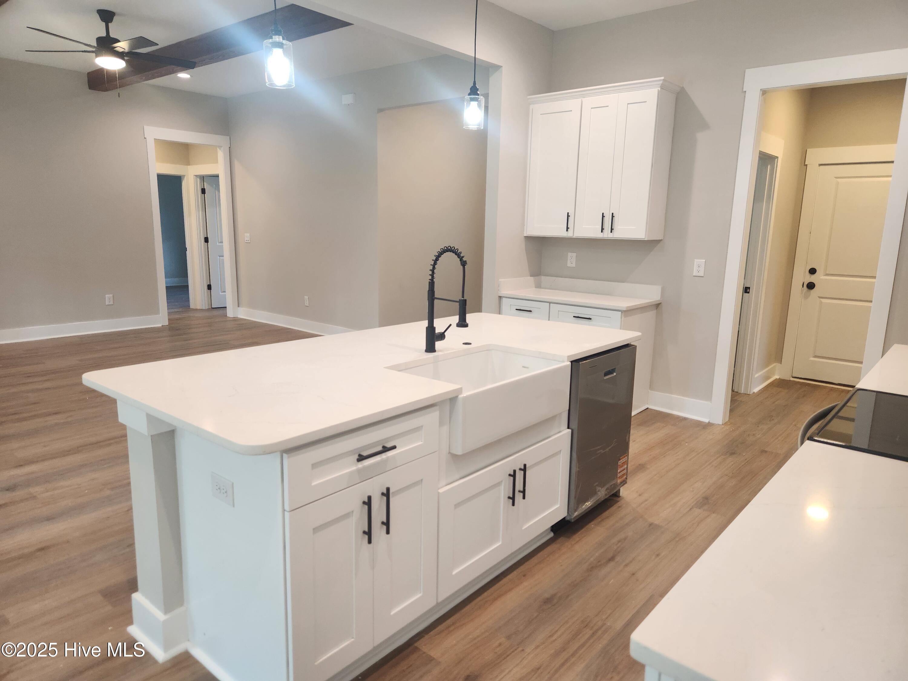 377 Thicket Drive NW