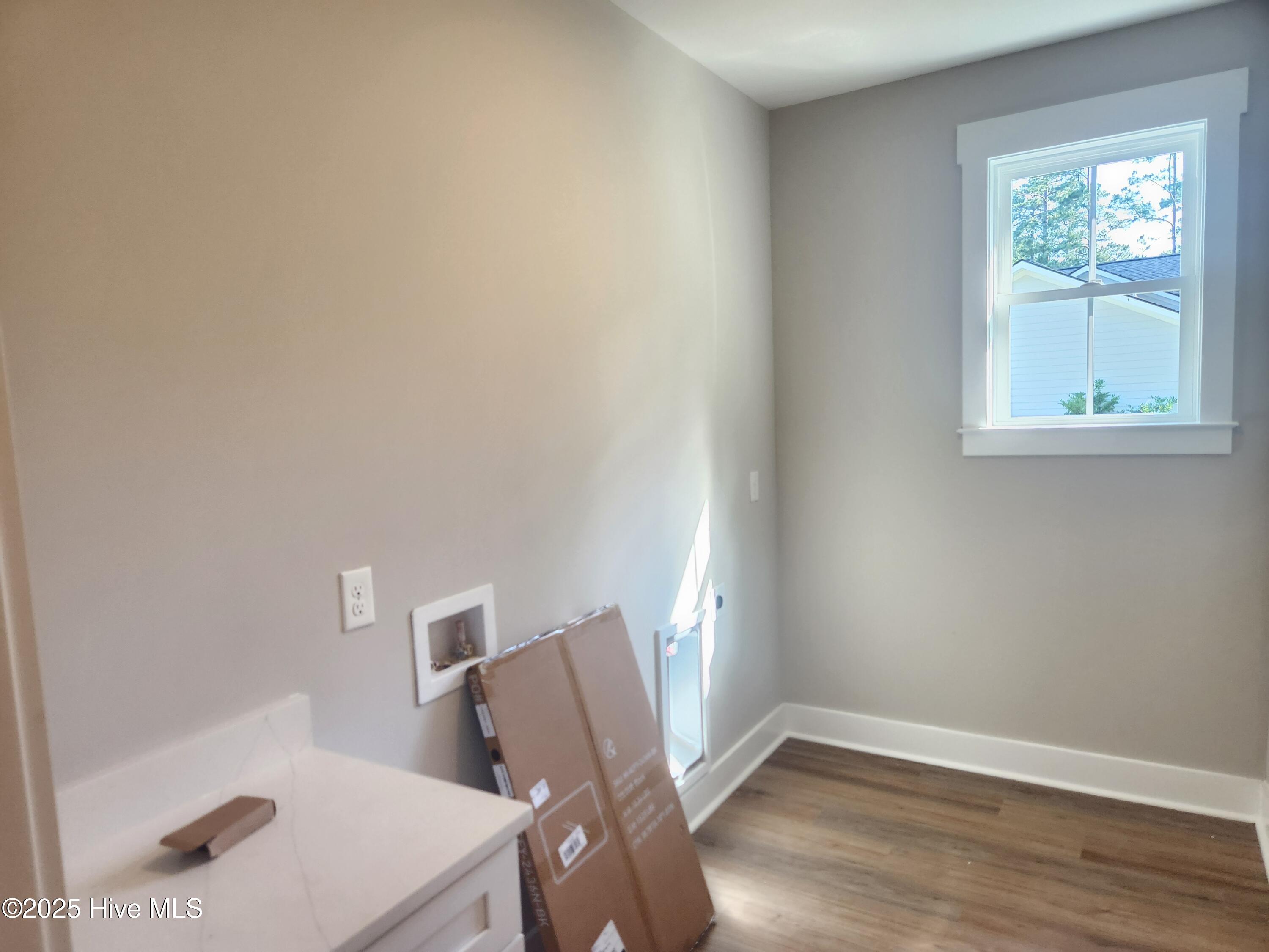 377 Thicket Drive NW