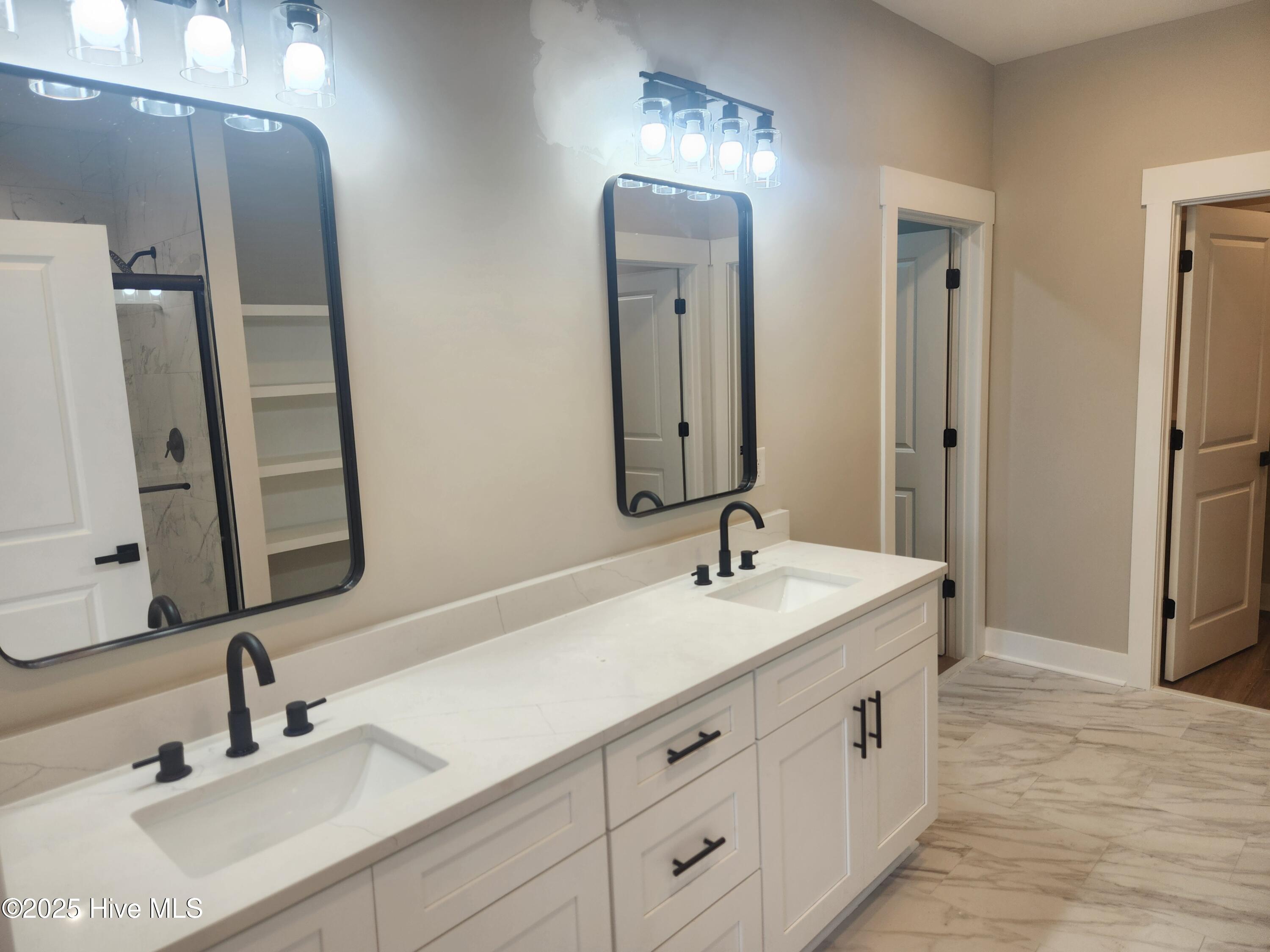 377 Thicket Drive NW