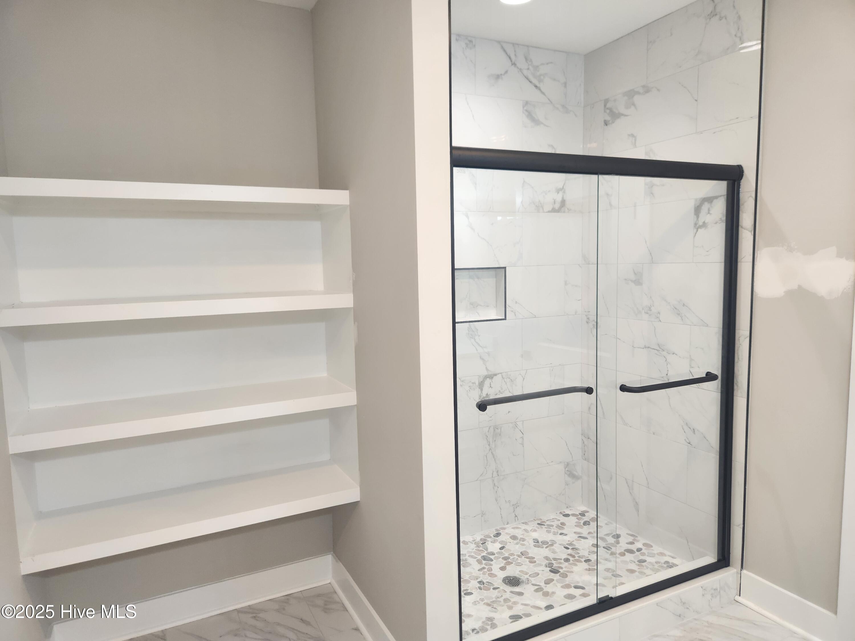 377 Thicket Drive NW