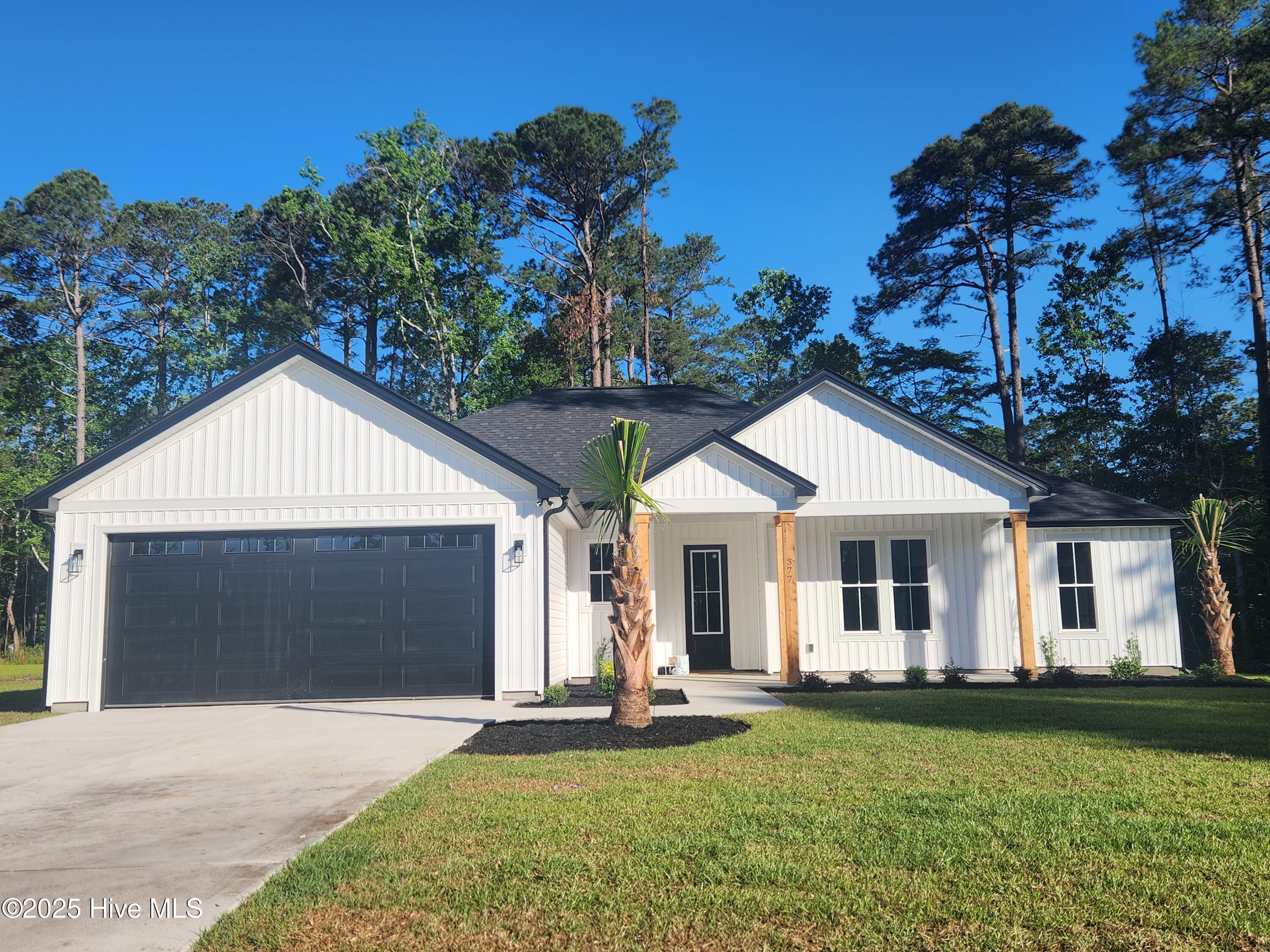 377 Thicket Drive NW